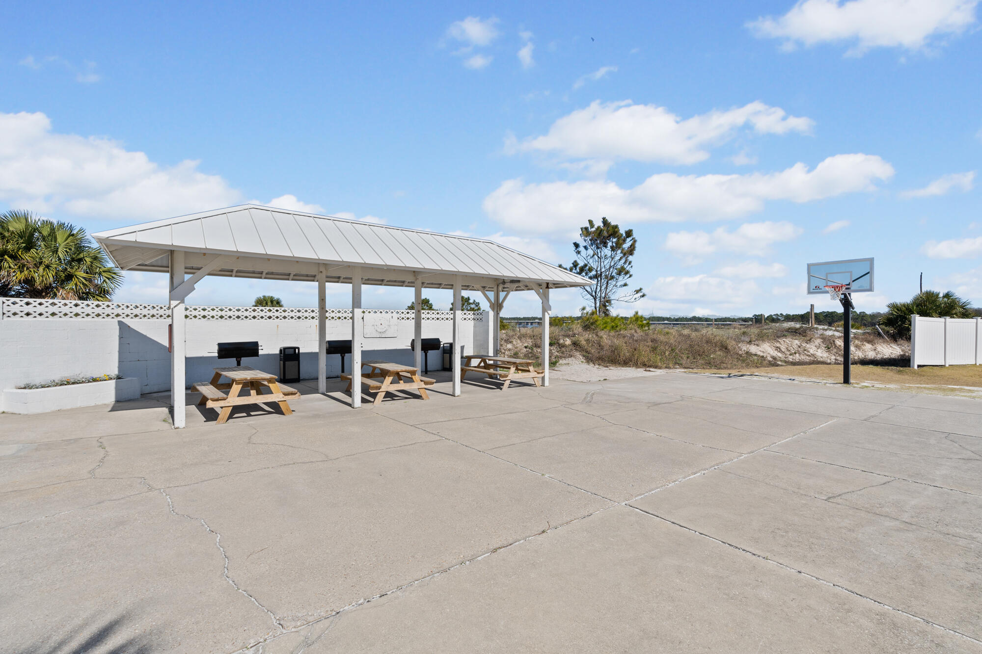 PINNACLE PORT - Residential