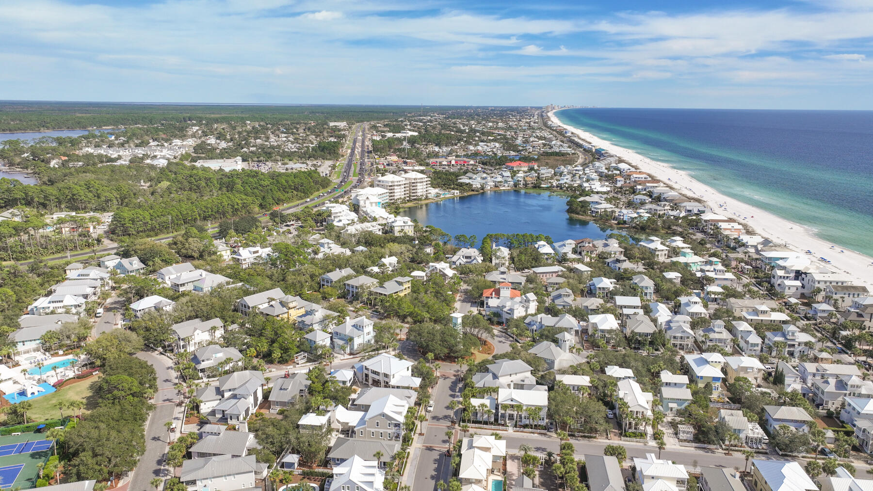 PINNACLE PORT - Residential