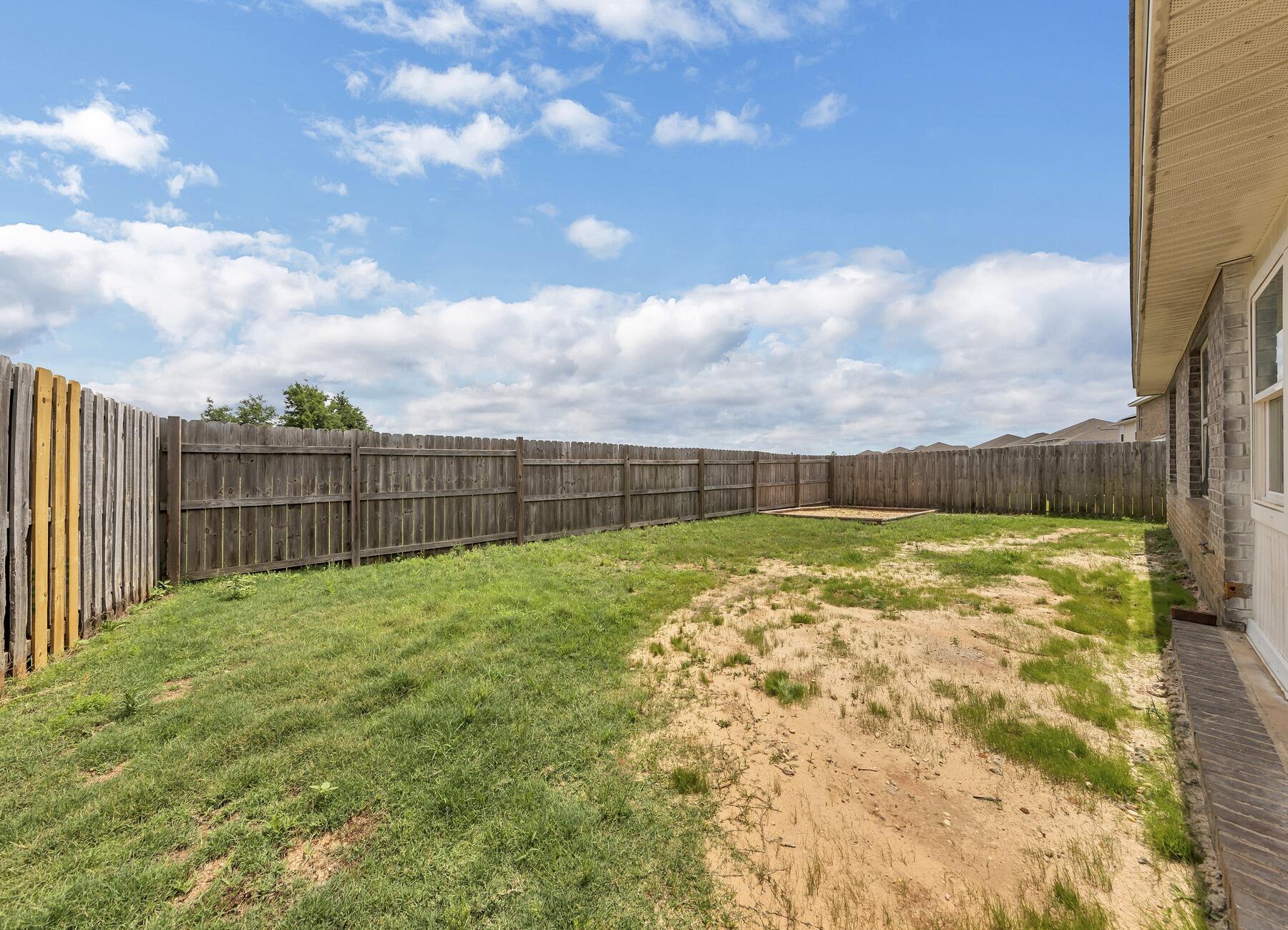 Redstone Commons - Residential