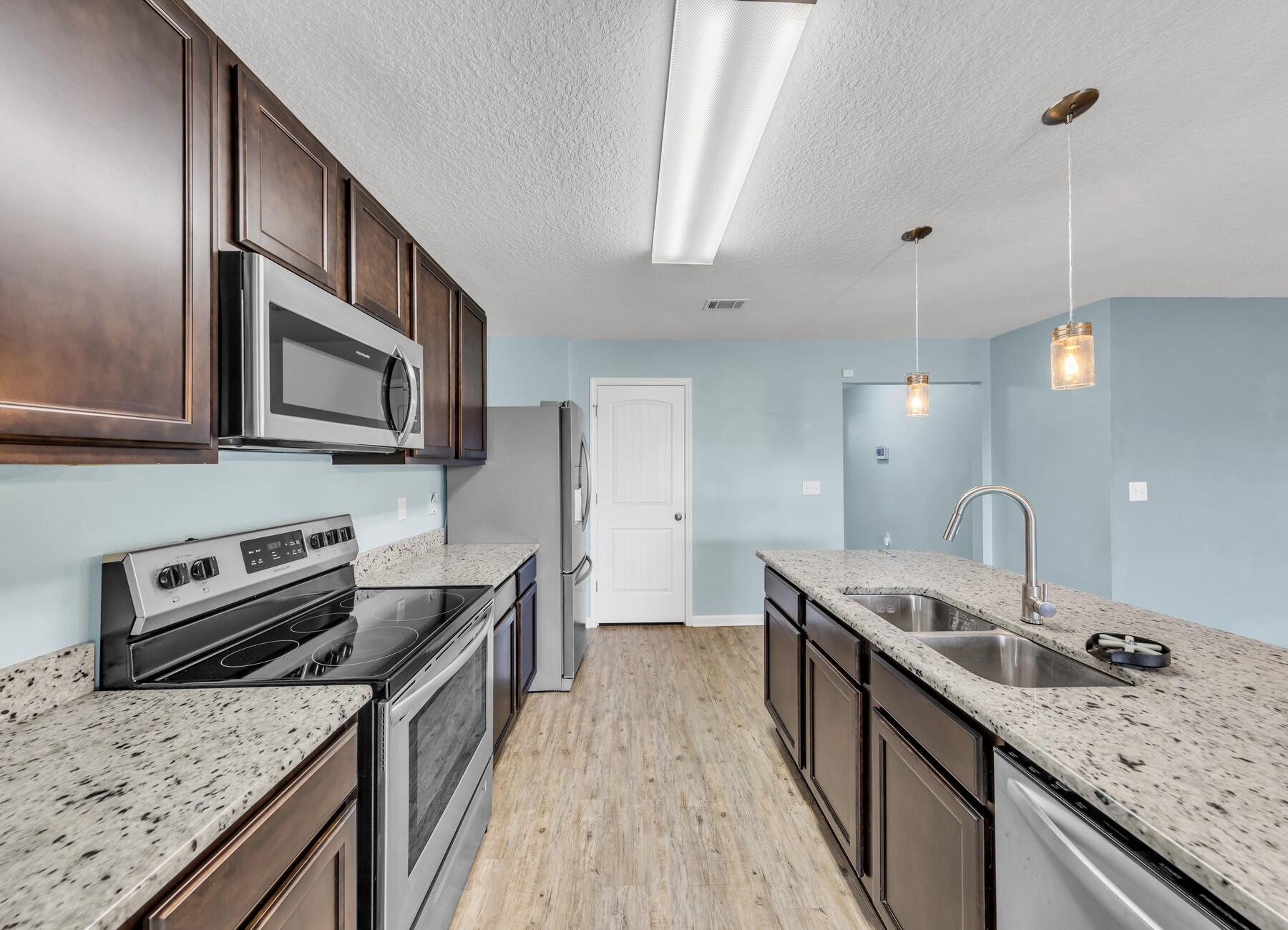 Redstone Commons - Residential