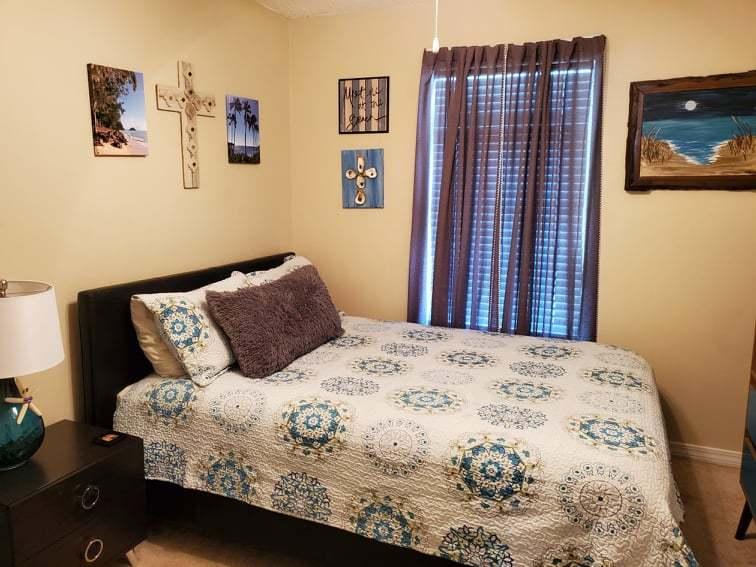 TWIN LAKES ESTATES - Residential