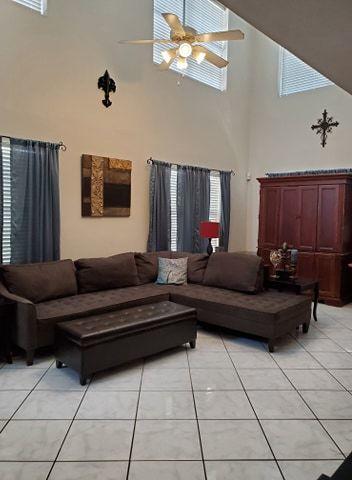 TWIN LAKES ESTATES - Residential