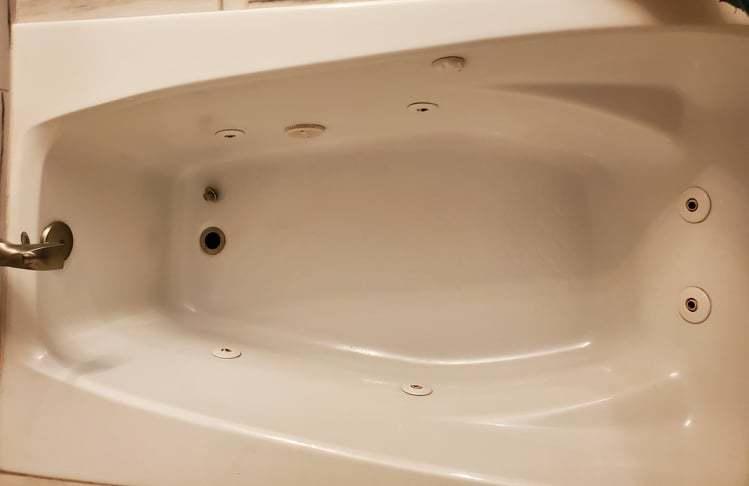 TWIN LAKES ESTATES - Residential