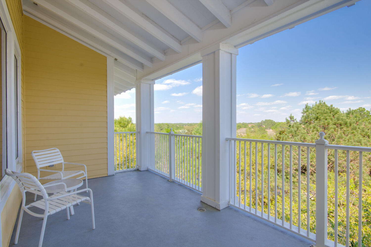 PILOT HOUSE - Residential Lease