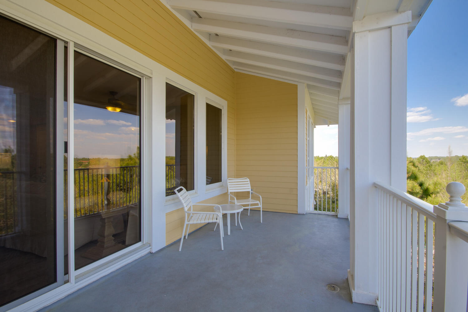 PILOT HOUSE - Residential Lease