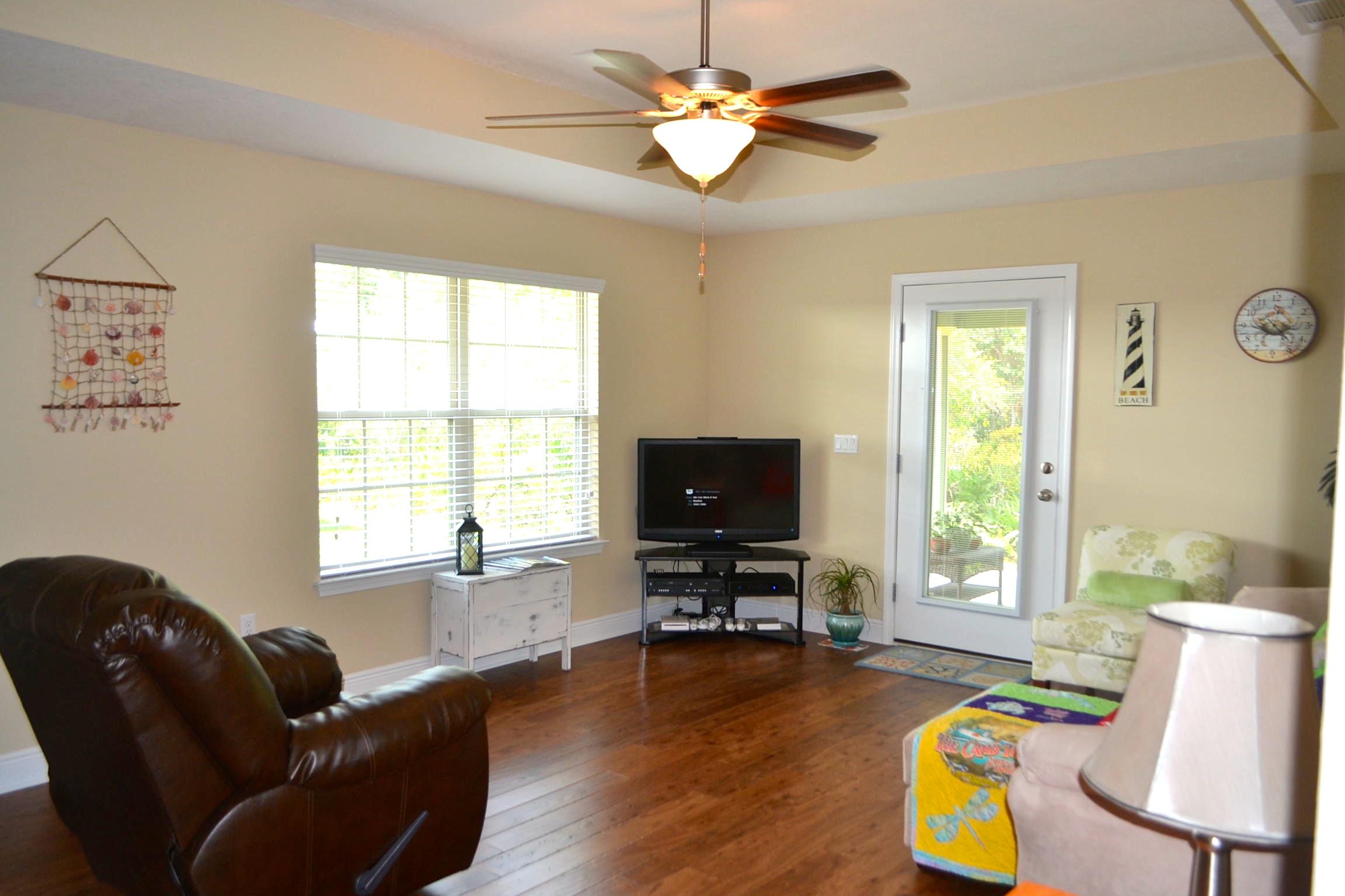 EAGLE BAY - Residential