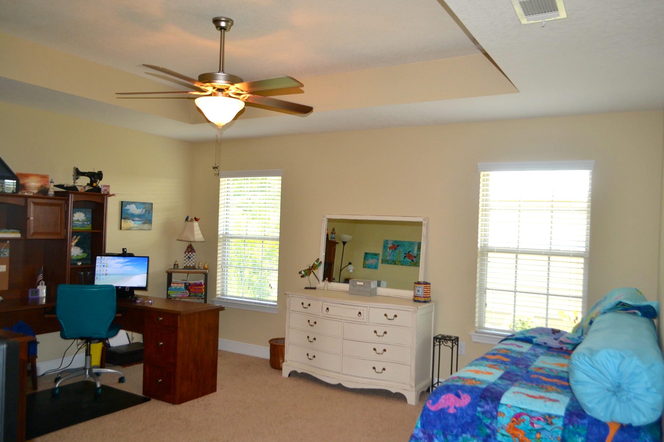 EAGLE BAY - Residential