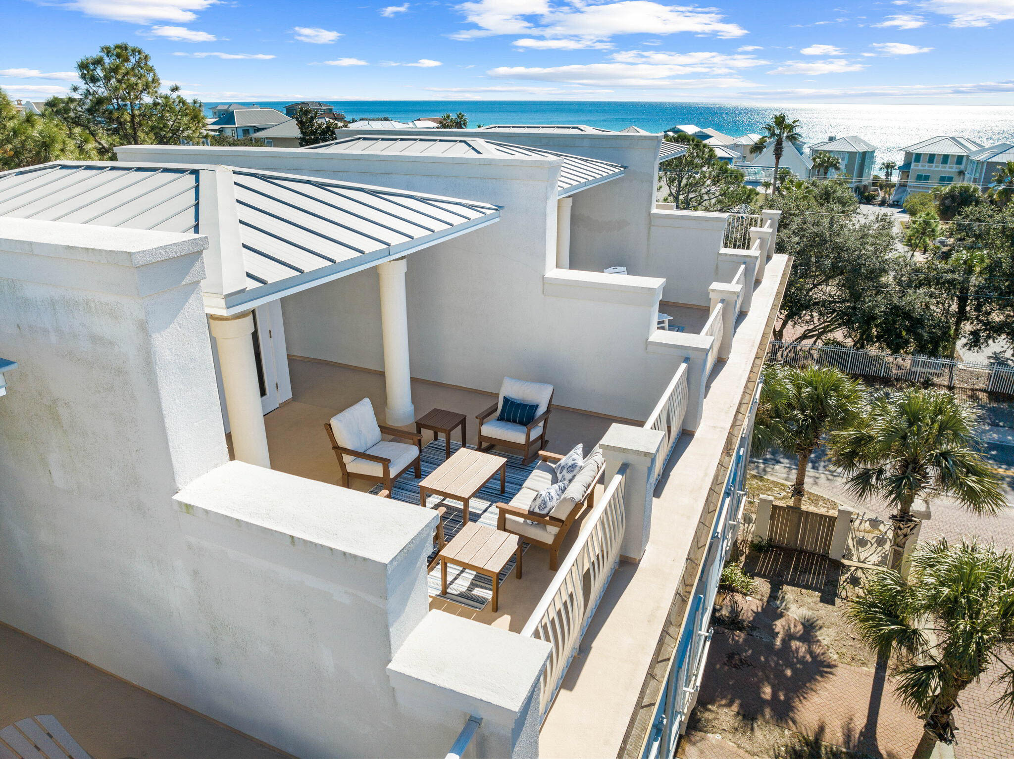 SUMMER PLACE - Residential