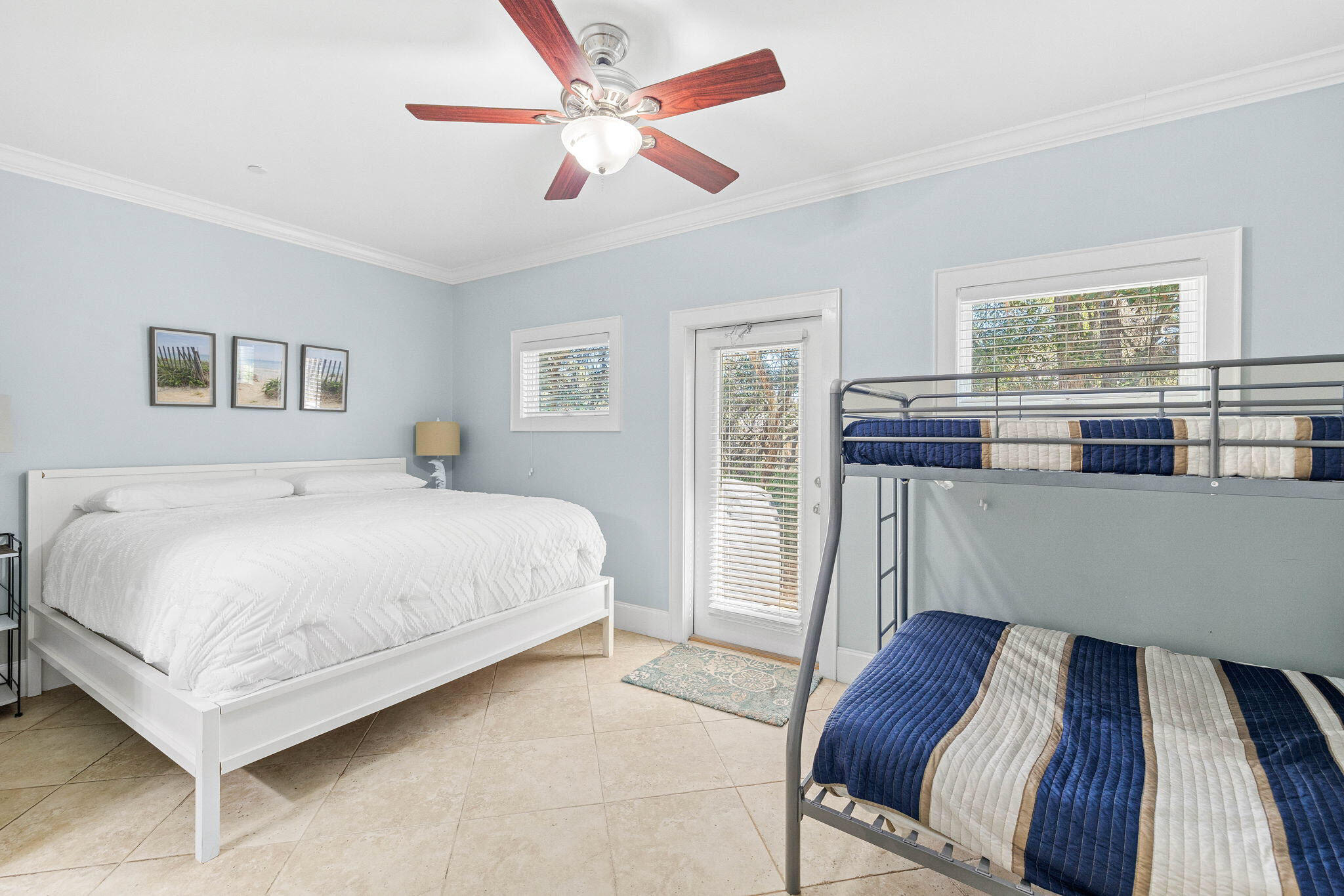 SUMMER PLACE - Residential