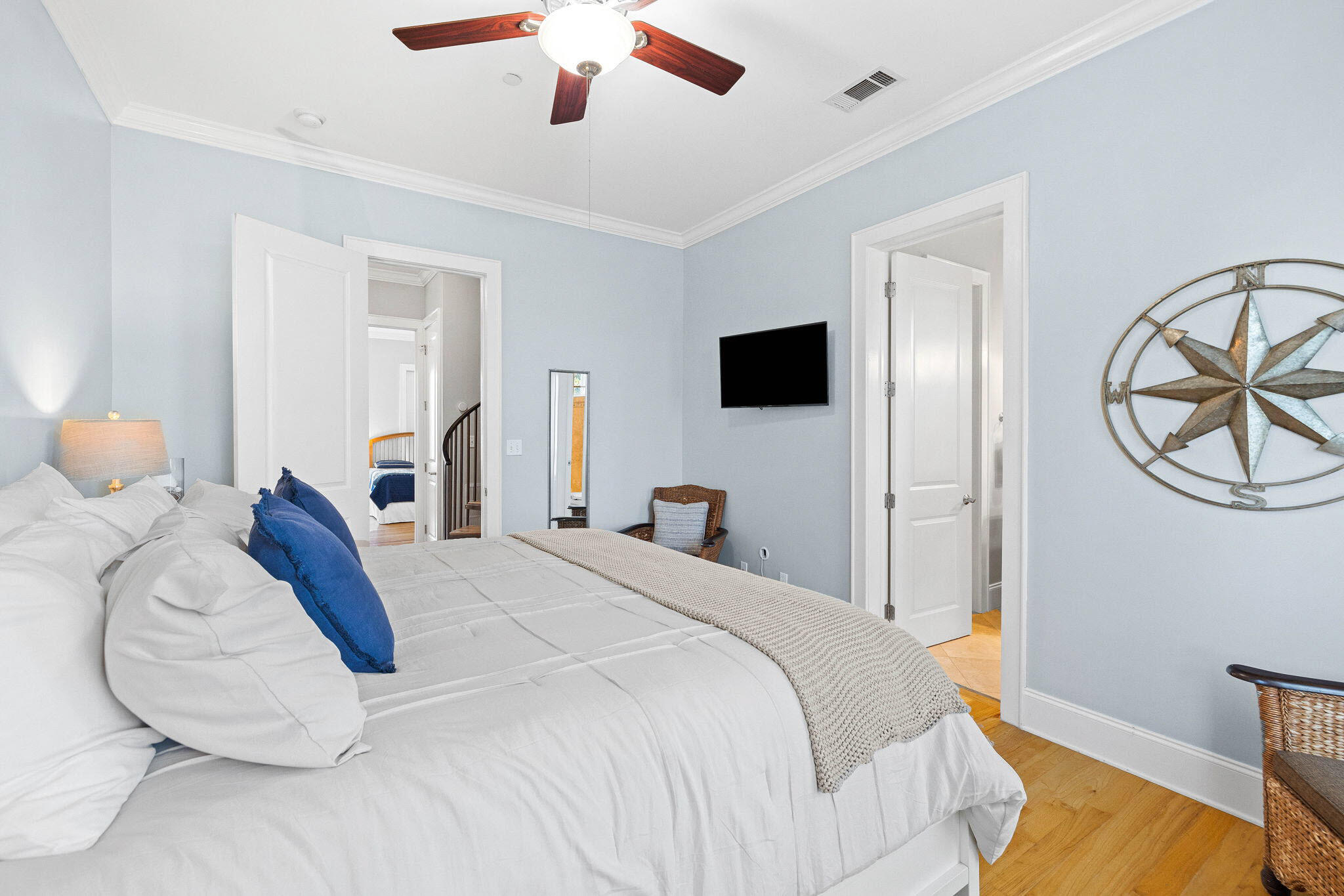 SUMMER PLACE - Residential