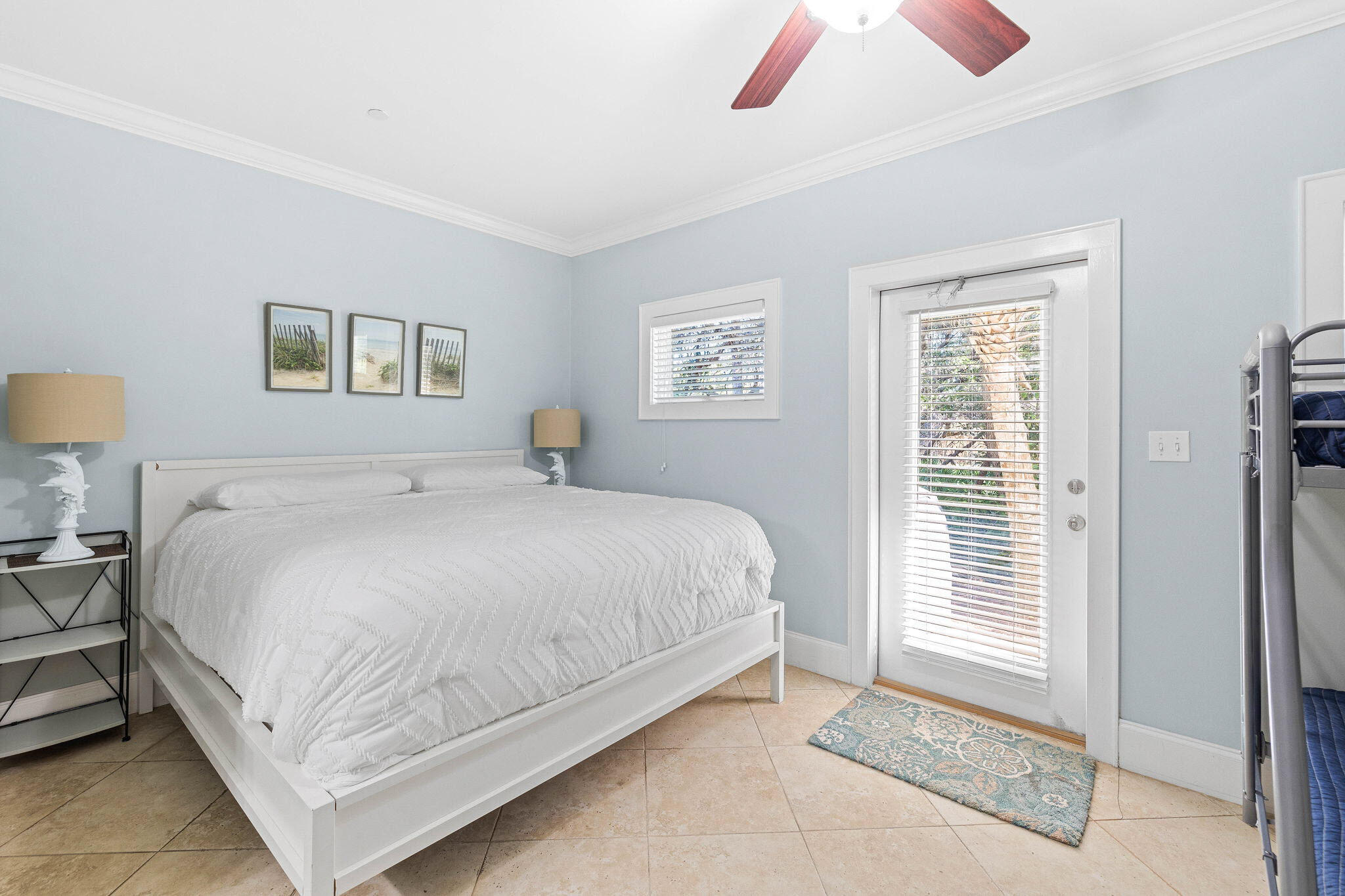 SUMMER PLACE - Residential