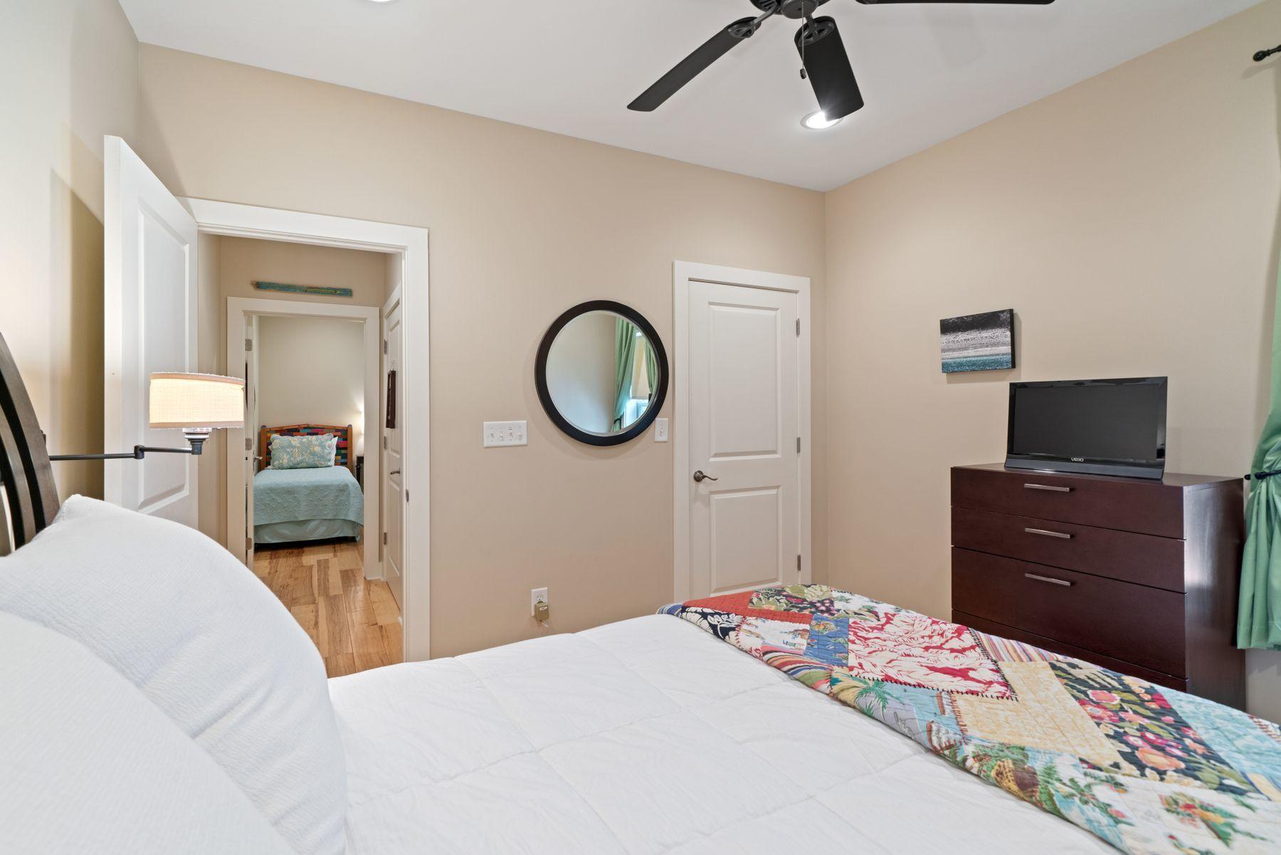 FOREST LAKES PH I - Residential