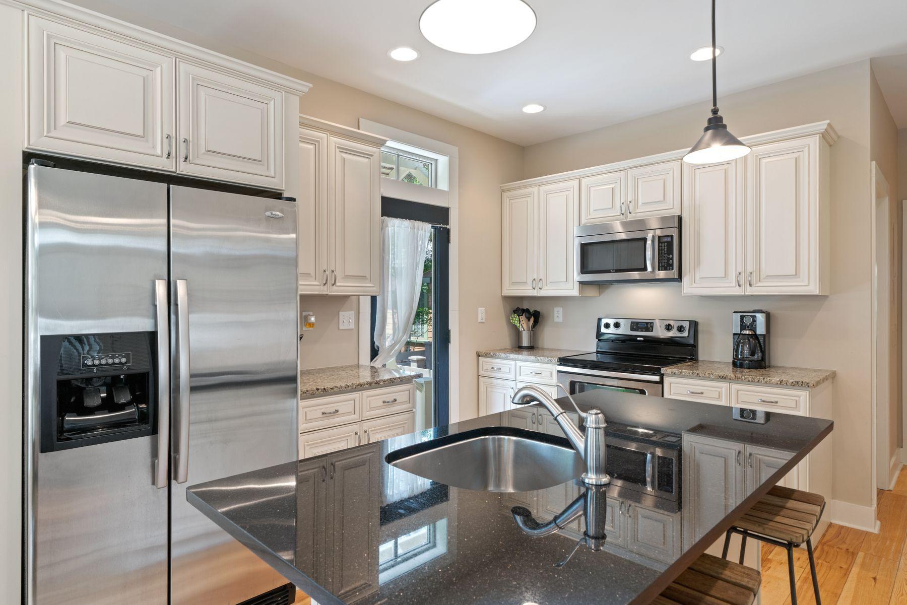 FOREST LAKES PH I - Residential