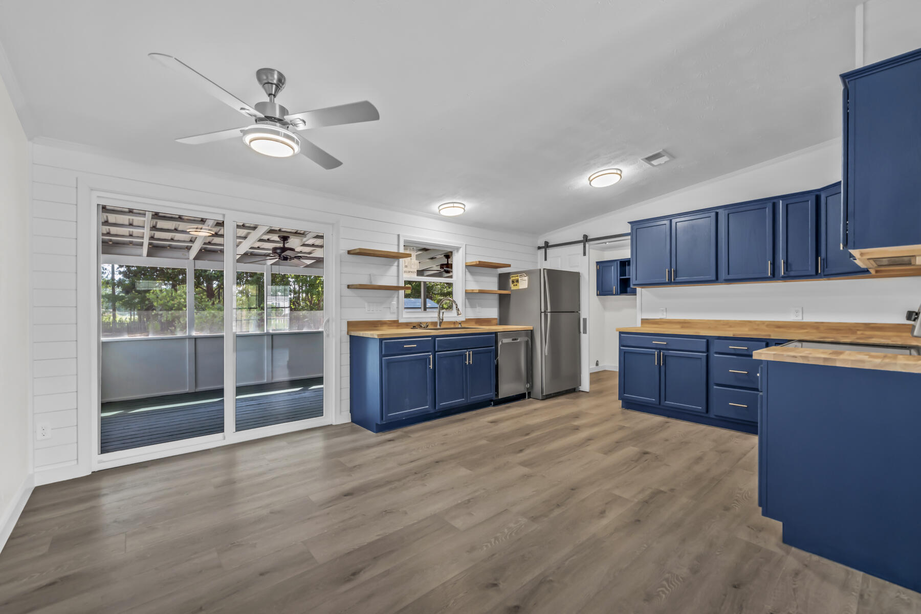 EDGEWOOD TERRACE - Residential