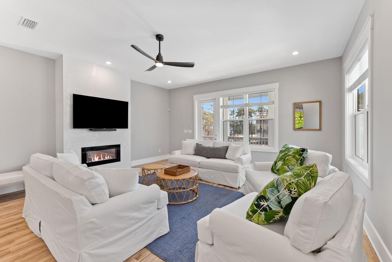 Twin Palms - Residential