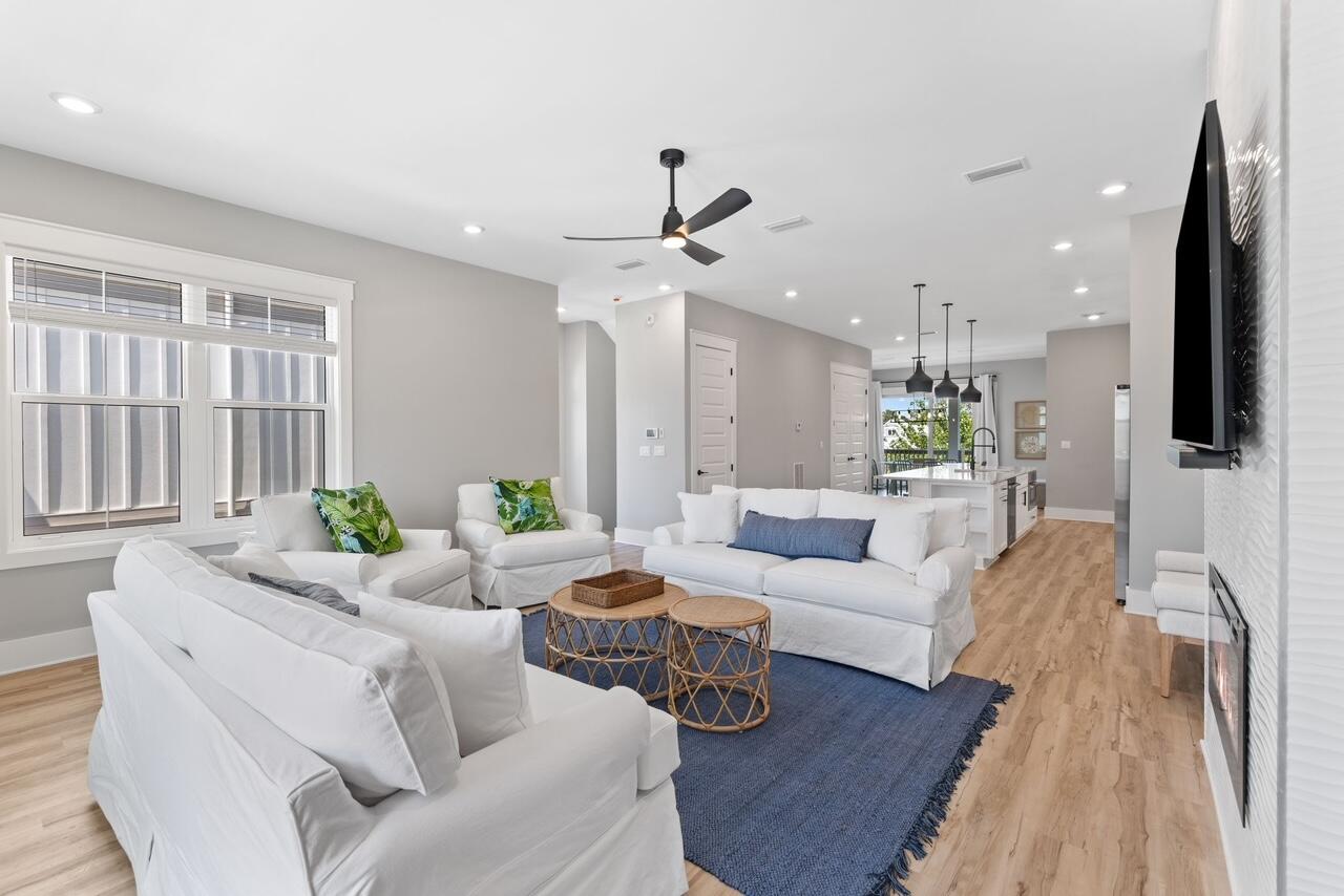 Twin Palms - Residential