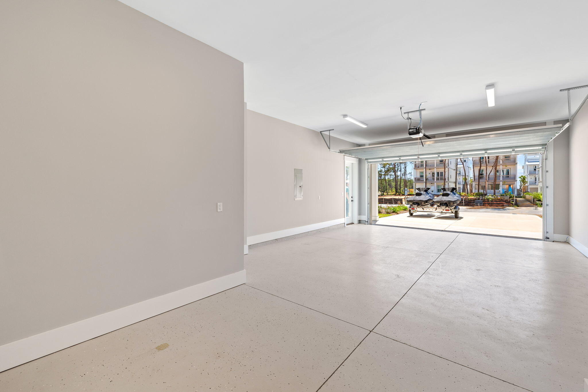 Twin Palms - Residential