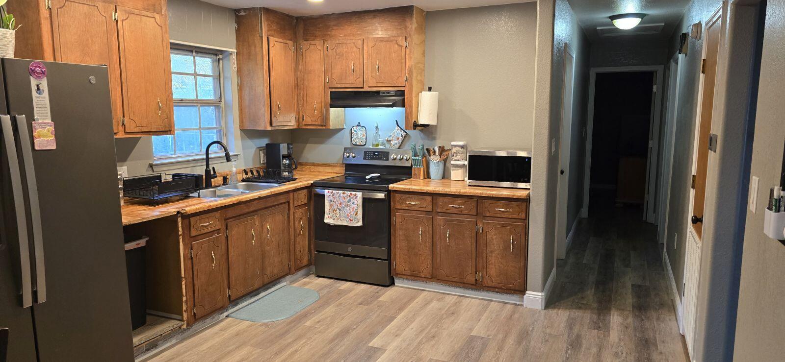 ADAMS POWELL EAST - Residential