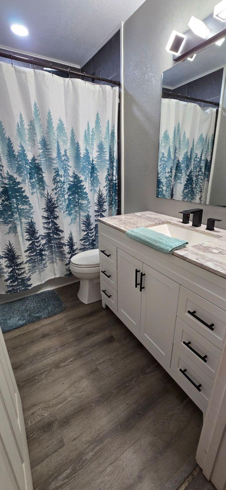 ADAMS POWELL EAST - Residential