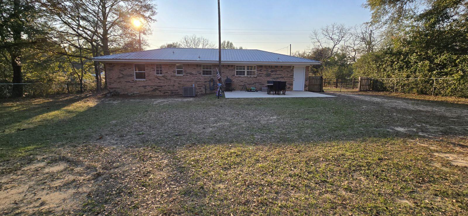 ADAMS POWELL EAST - Residential