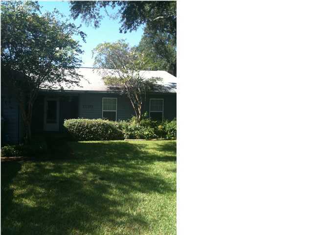 Home is in a desirable, quiet, family friendly neighborhood in Destin. Relax inside your 294 sf screened patio! This beautiful is just minutes from the beach, about 20 minutes form Eglin and Hurlburt. , 25 x 6 addition to the master bedroom, master bath with jetted tub and separate shower, his and hers walk-in closets. Call today for a showing.