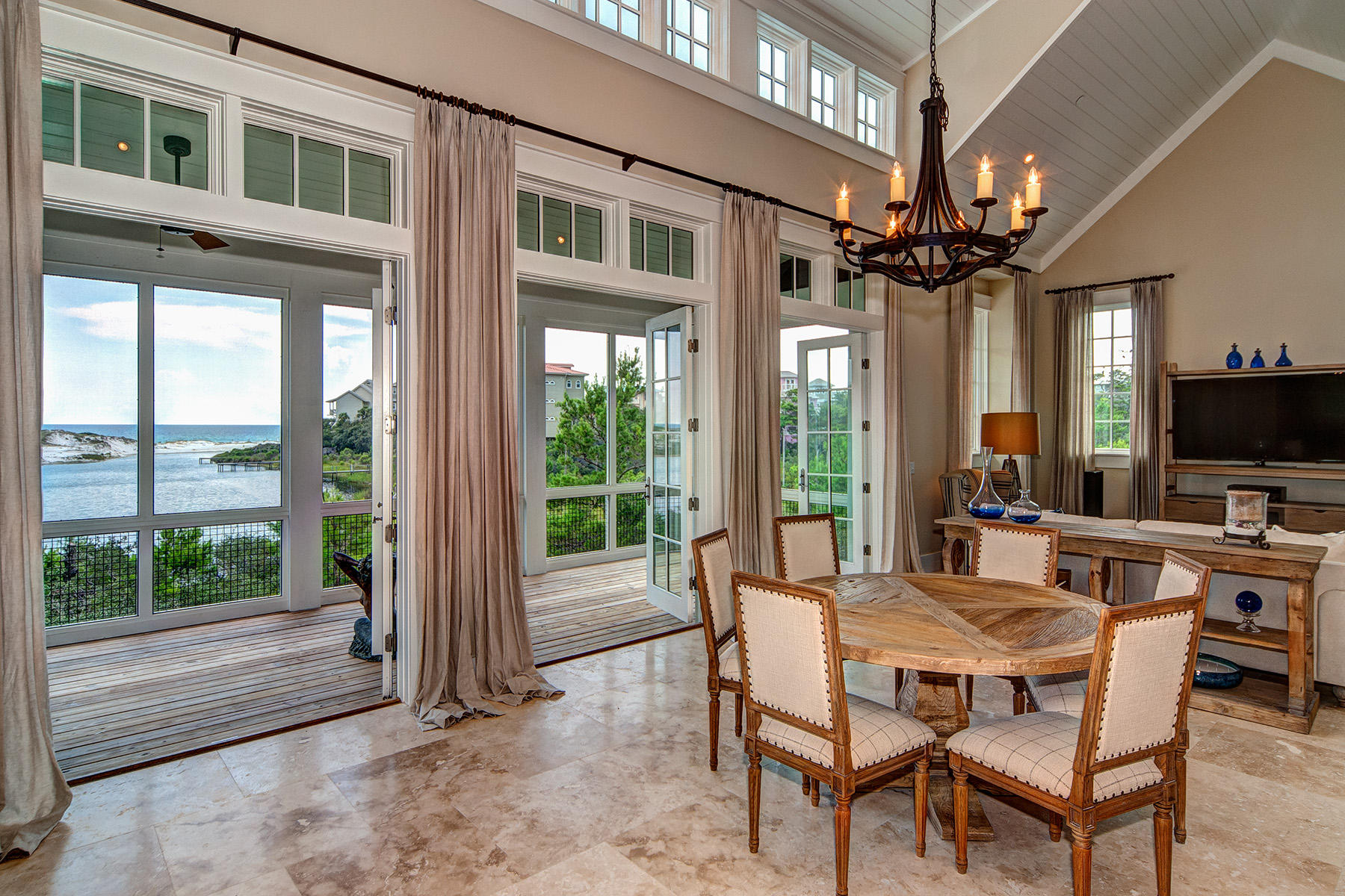 DRAPER LAKE COASTAL VILLAGE - Residential