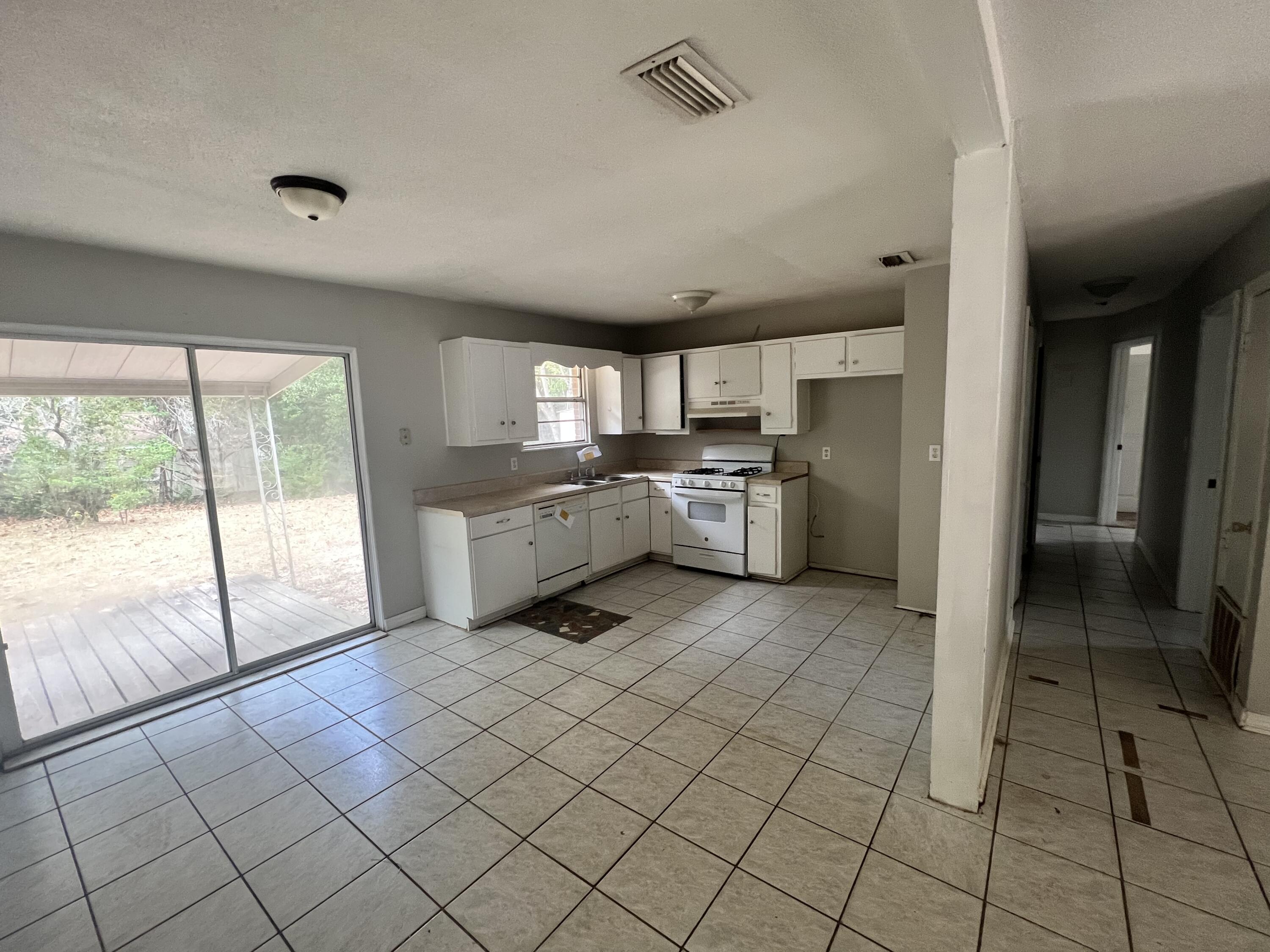 LAKEVIEW S/D - Residential