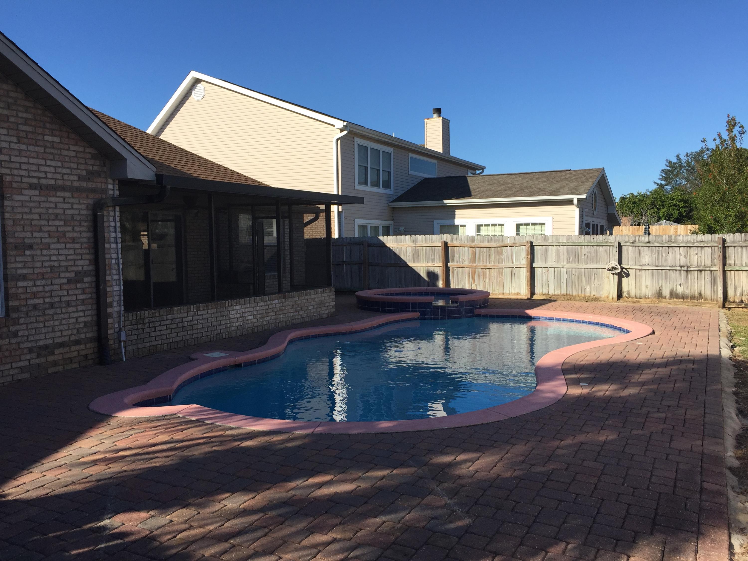 HARBOR BREEZE - Residential