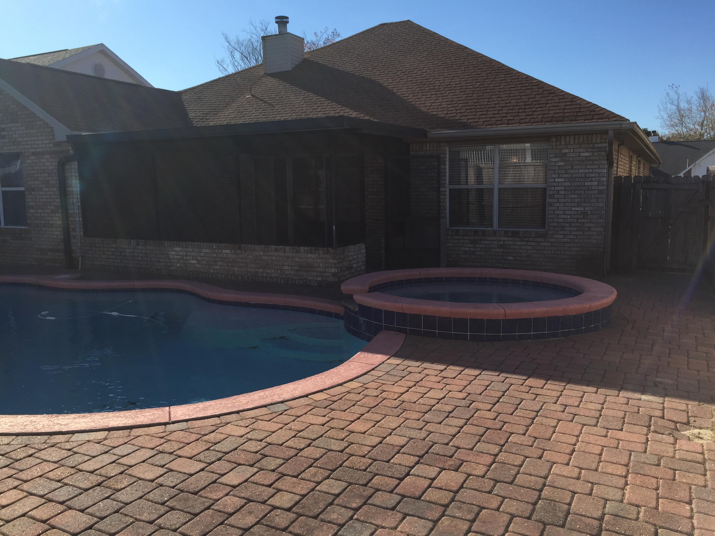 HARBOR BREEZE - Residential