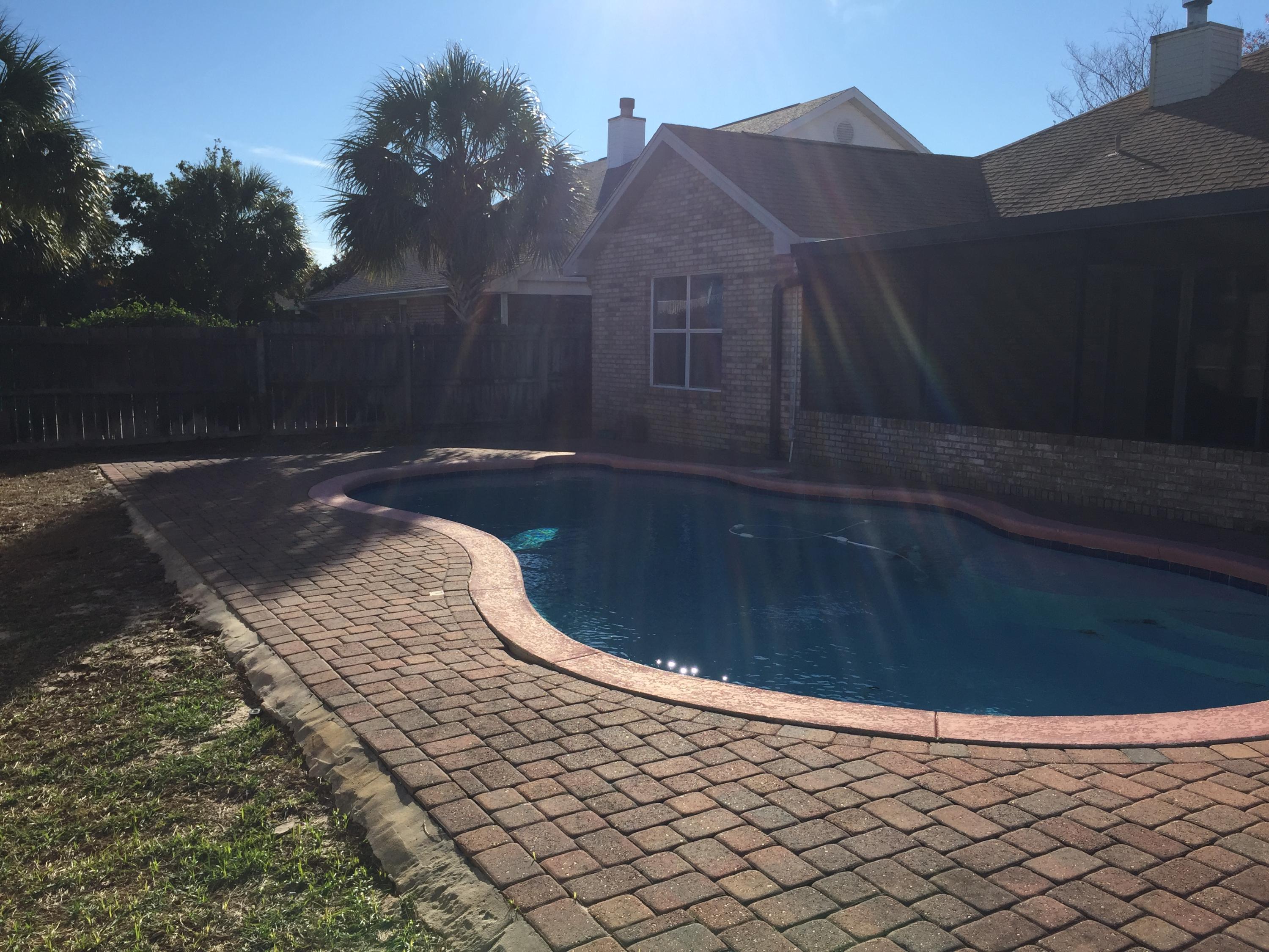 HARBOR BREEZE - Residential