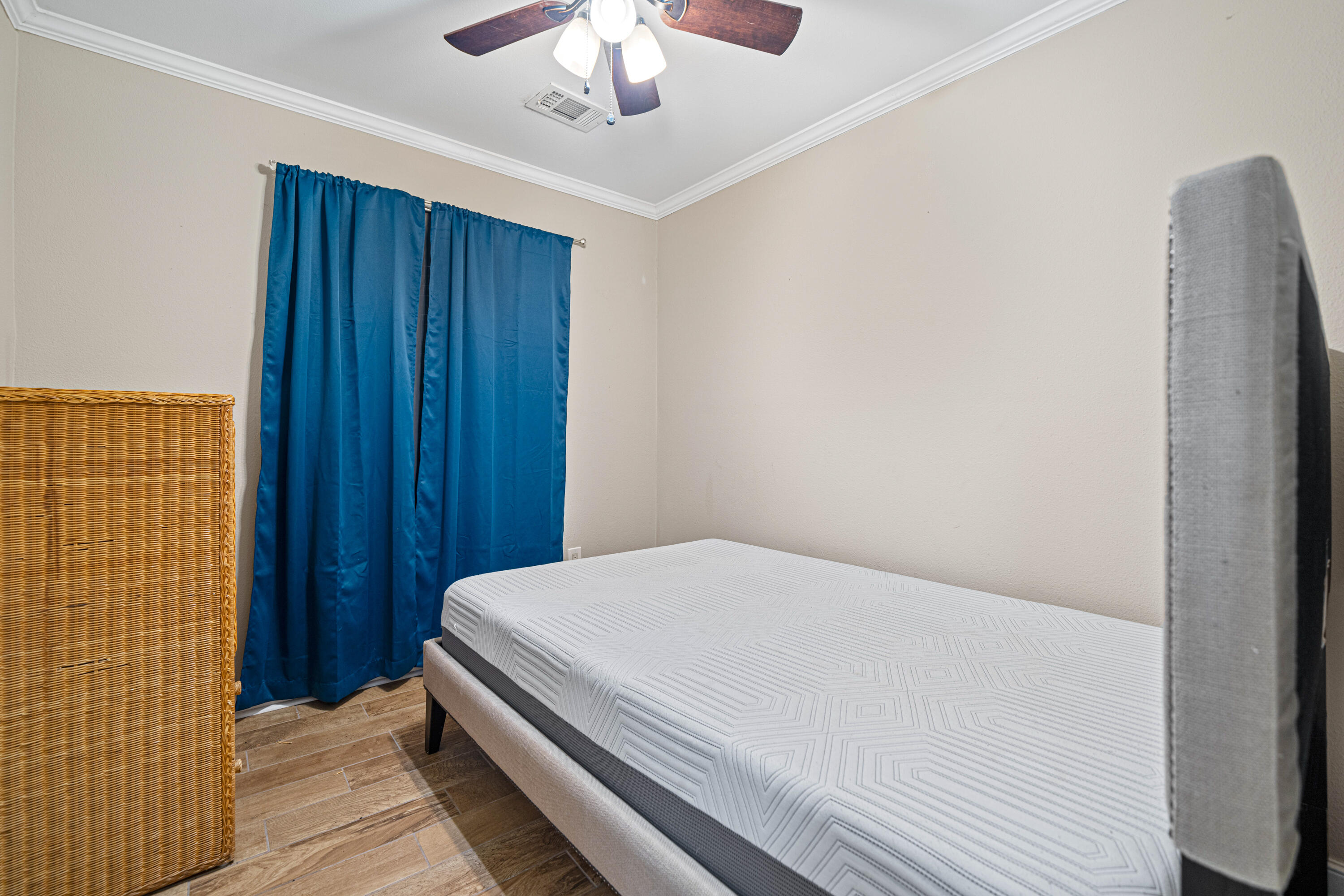 Sadlers Unrecorded - Residential Lease