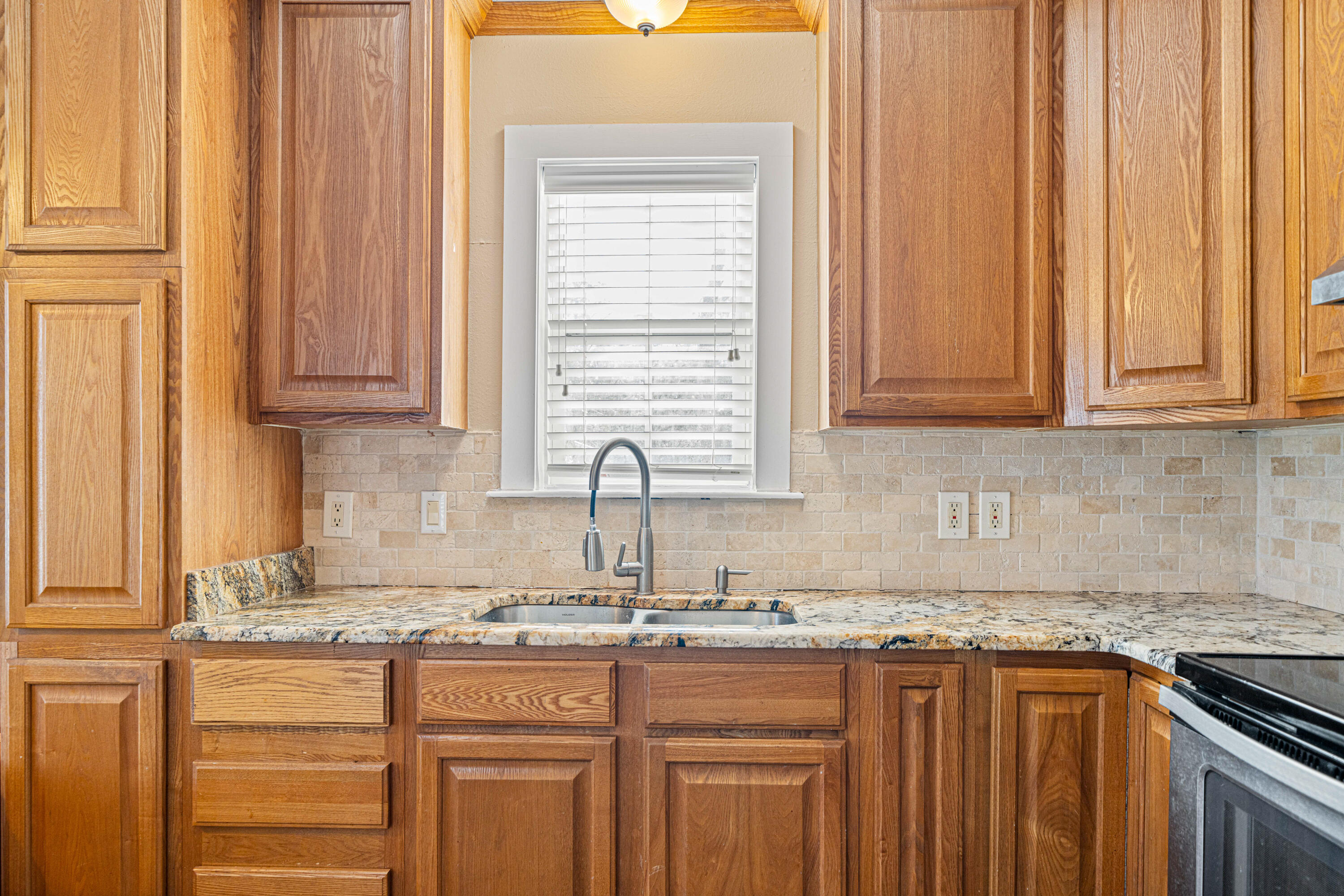 Sadlers Unrecorded - Residential Lease