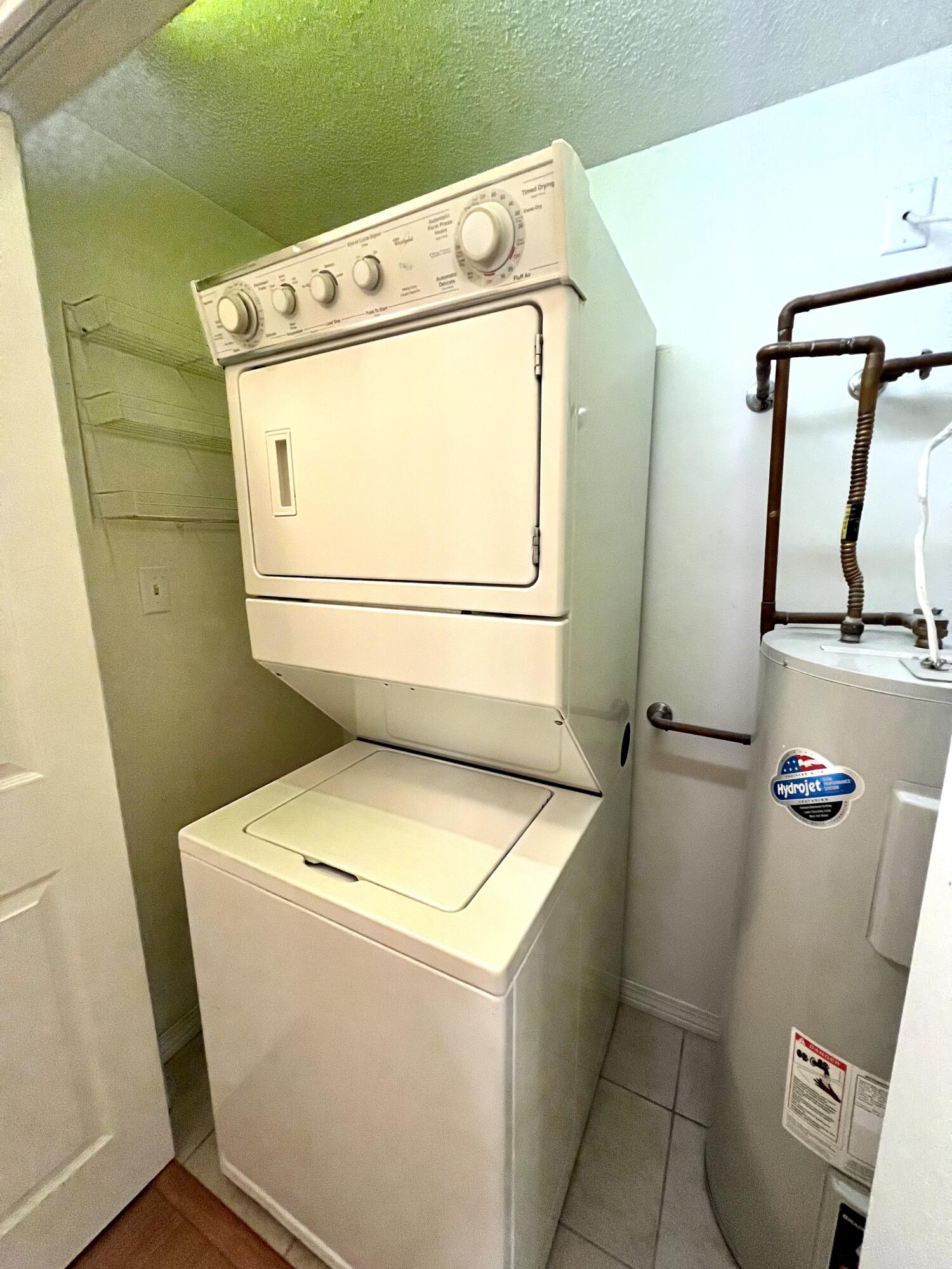 THE OAKS AT NICEVILLE PH I - Residential Lease