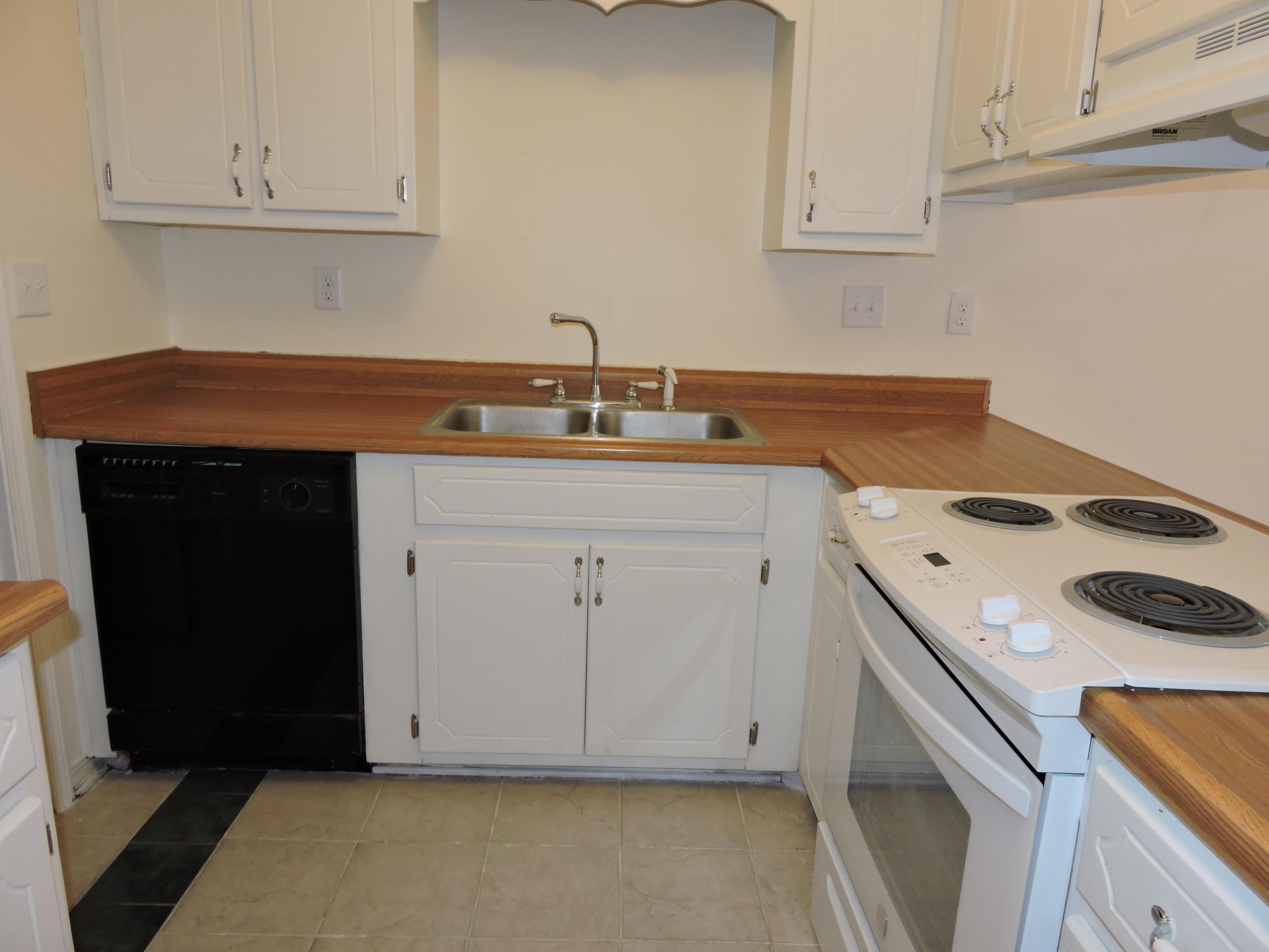 SHOAL CREEK S/D - Residential Lease