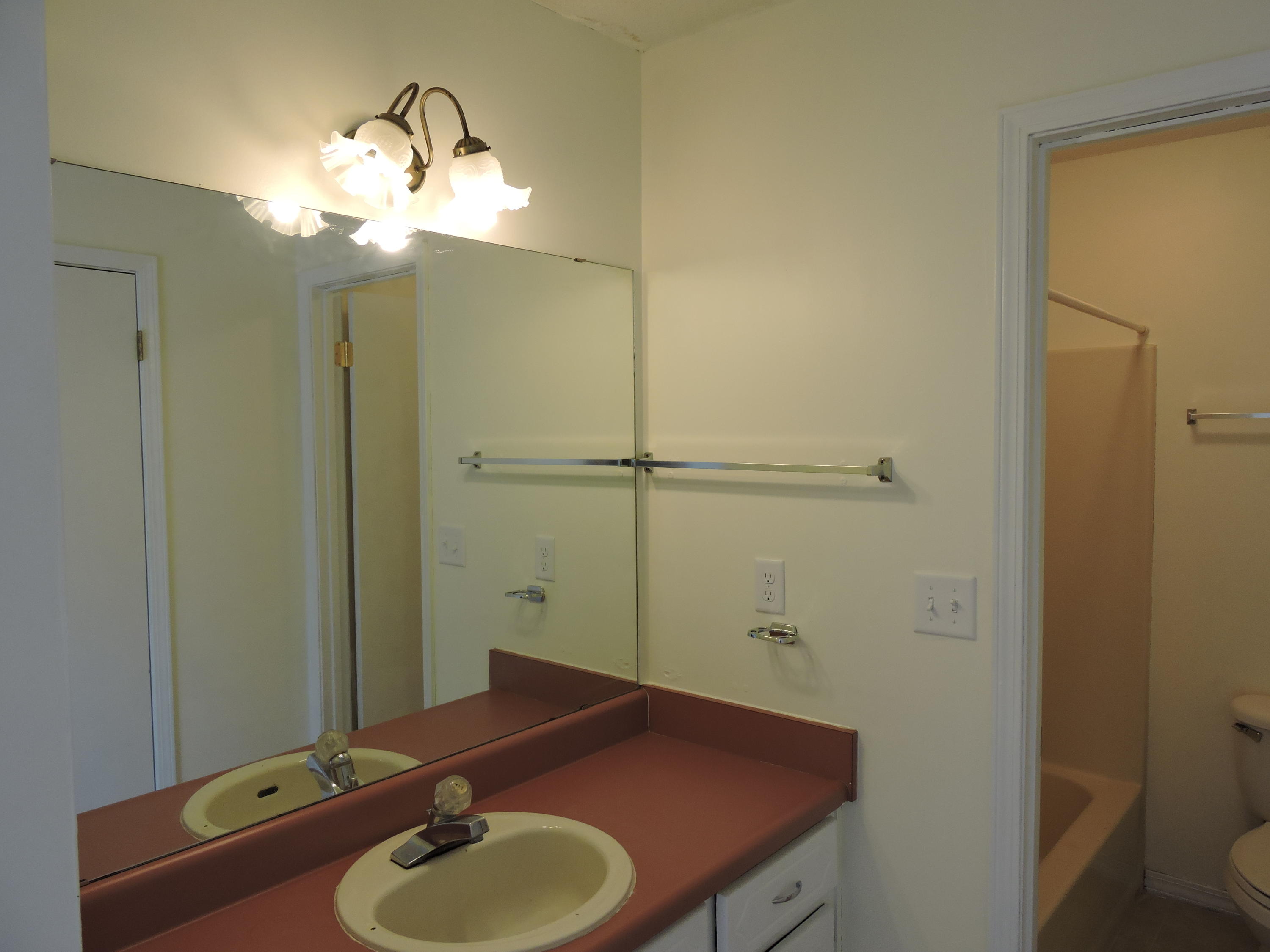 SHOAL CREEK S/D - Residential Lease