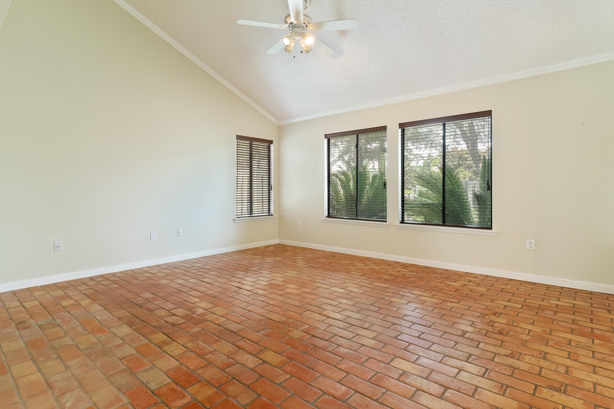 ROYAL OAK VILLAGE 2B - Residential