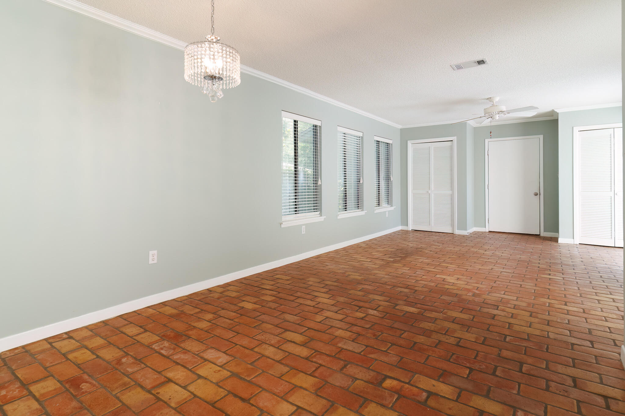 ROYAL OAK VILLAGE 2B - Residential