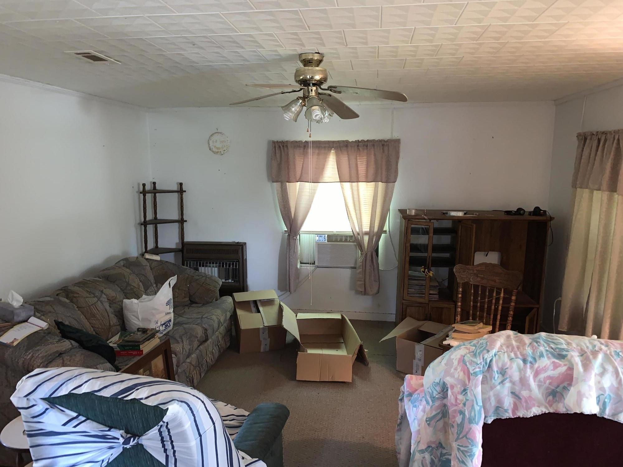 NO RECORDED SUBDIVISION - Residential