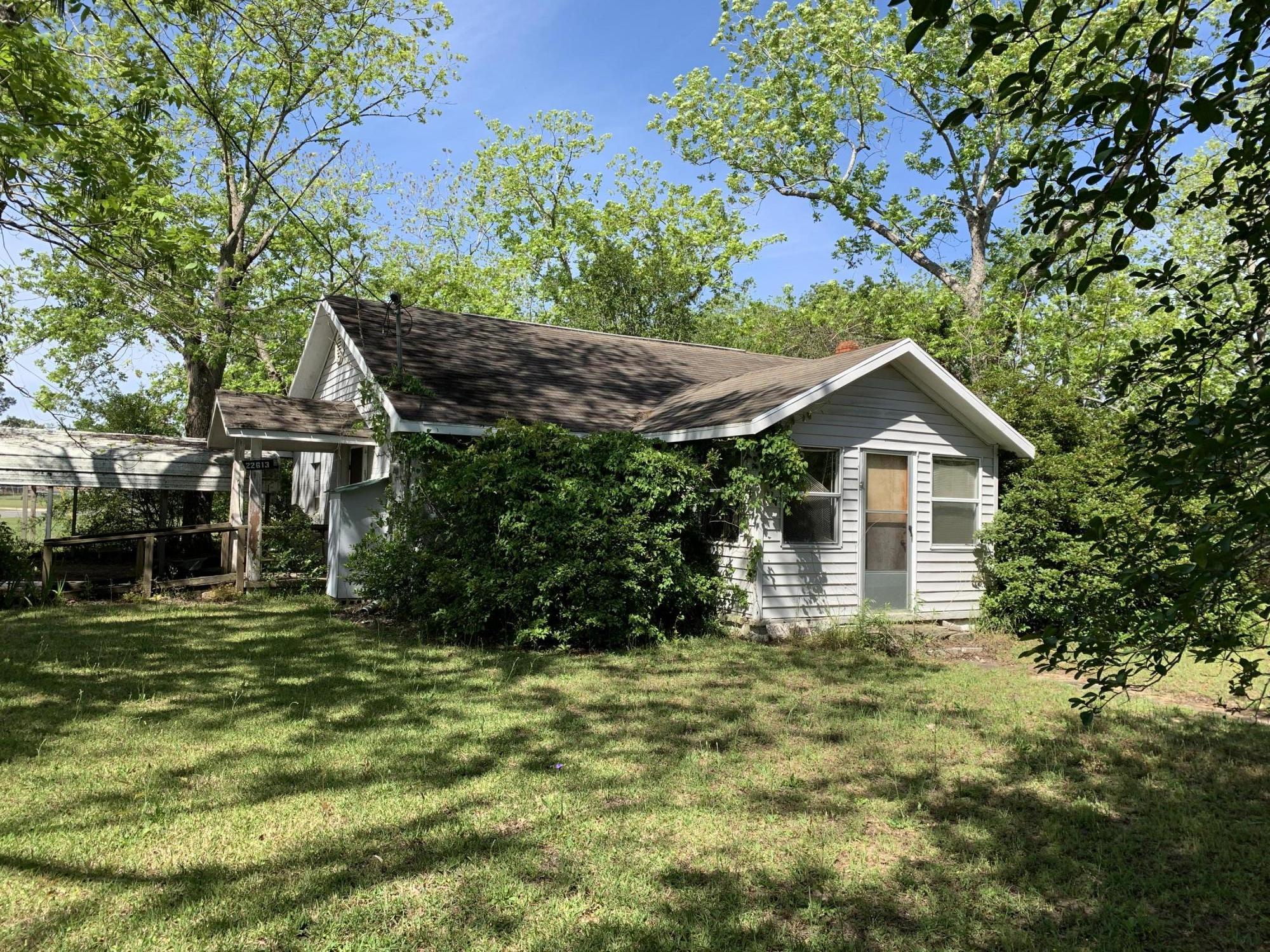 NO RECORDED SUBDIVISION - Residential