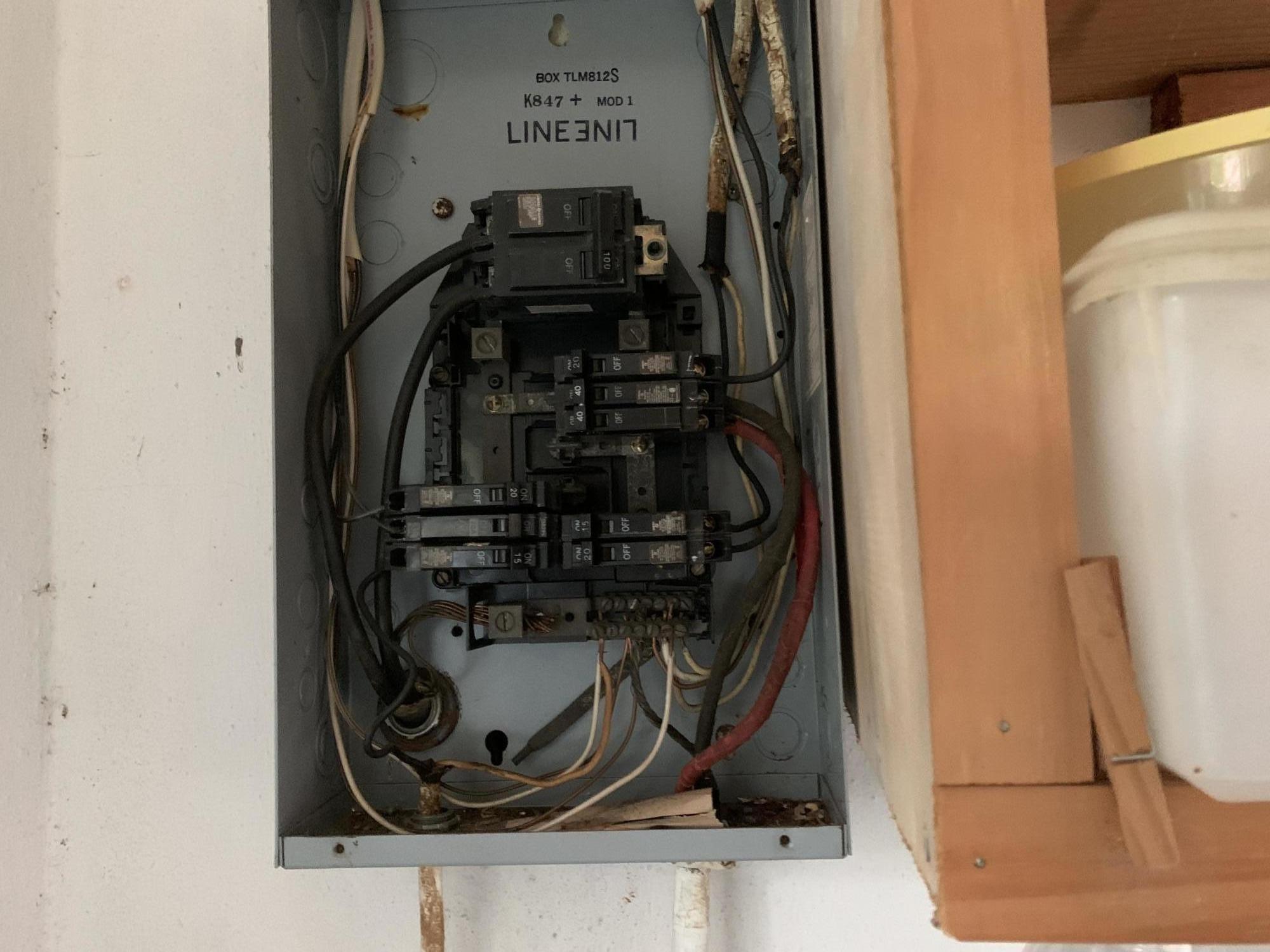 NO RECORDED SUBDIVISION - Residential