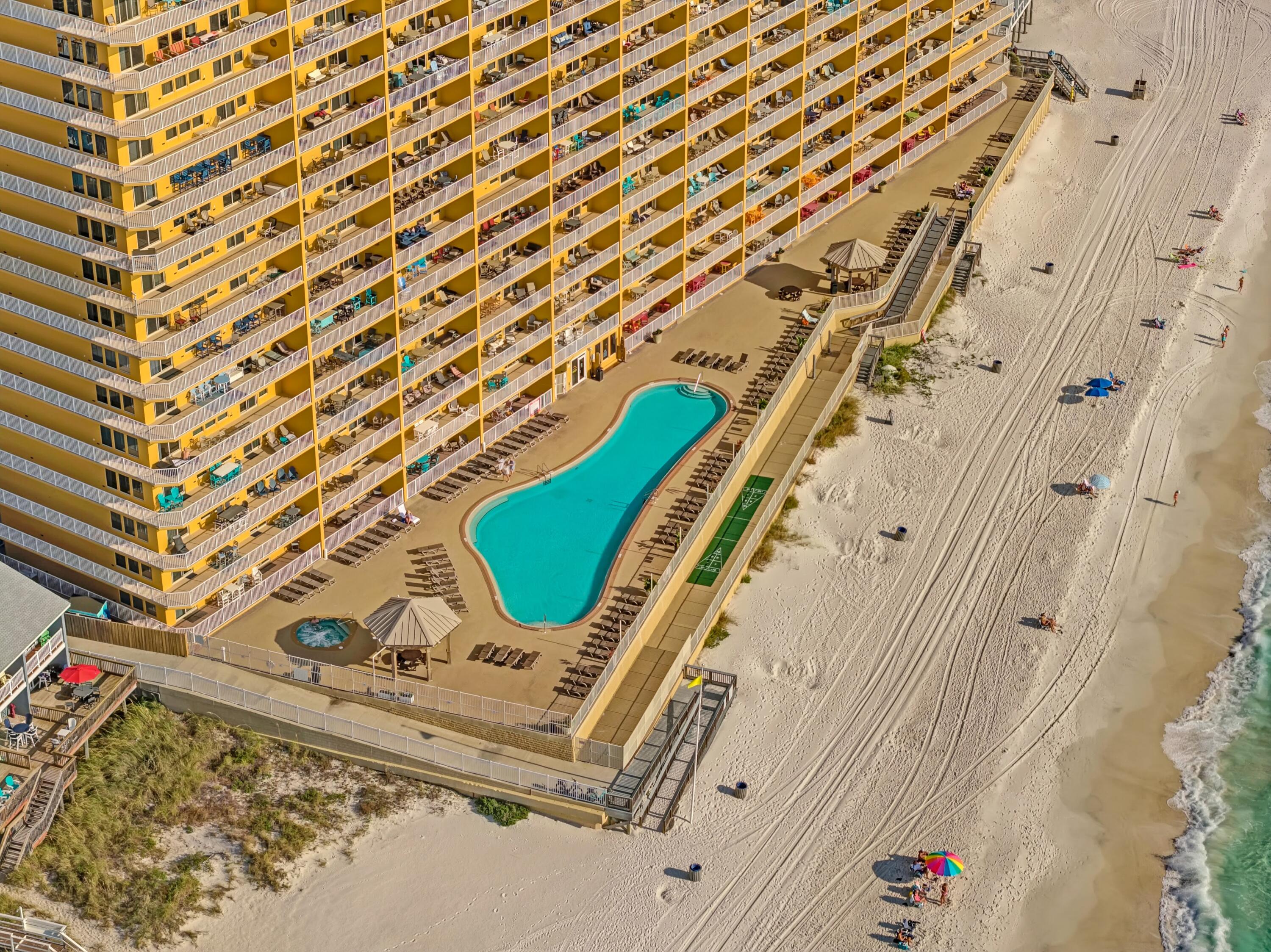 TREASURE ISLAND - Residential