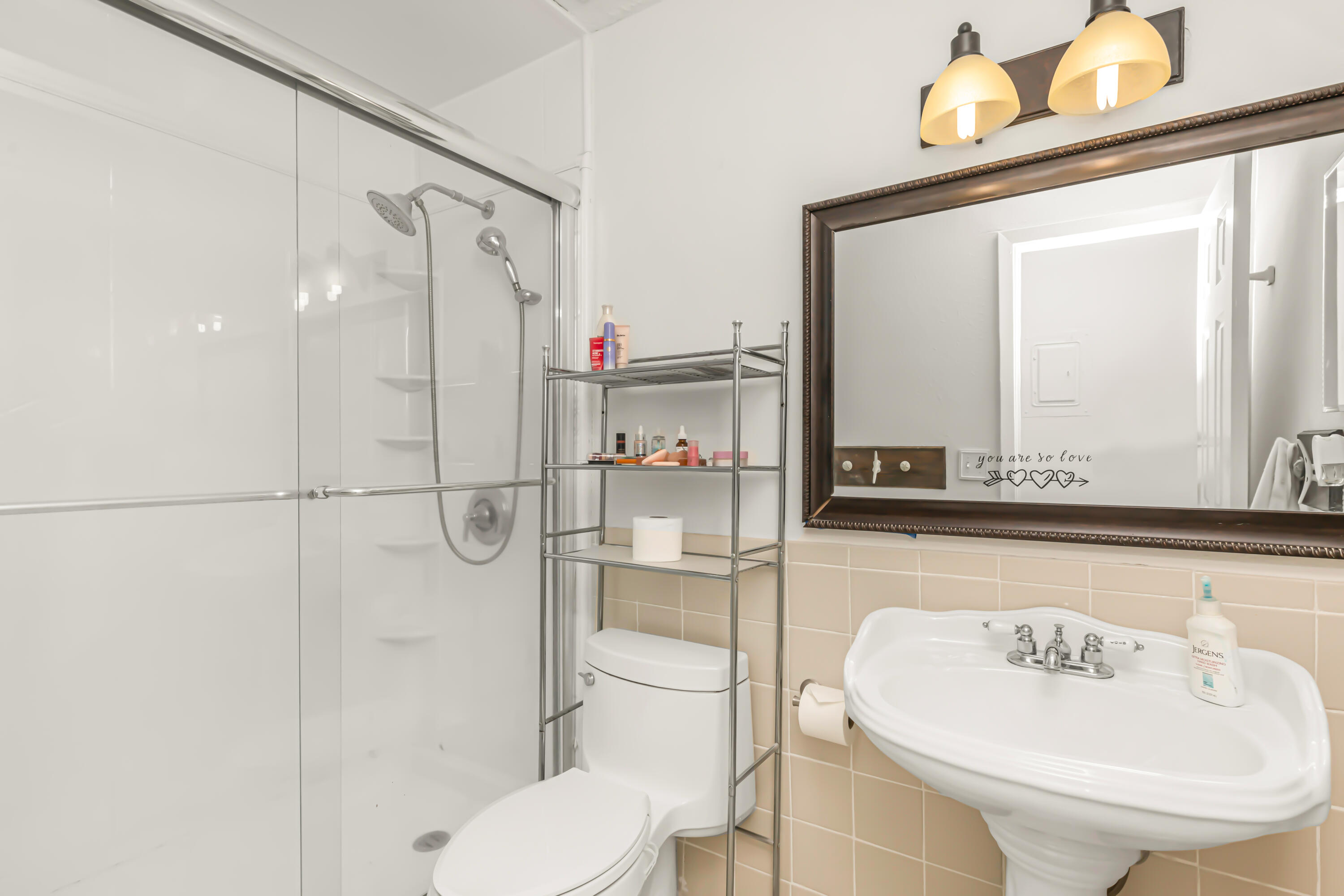 PALM ESTATES UNIT 4 - Residential