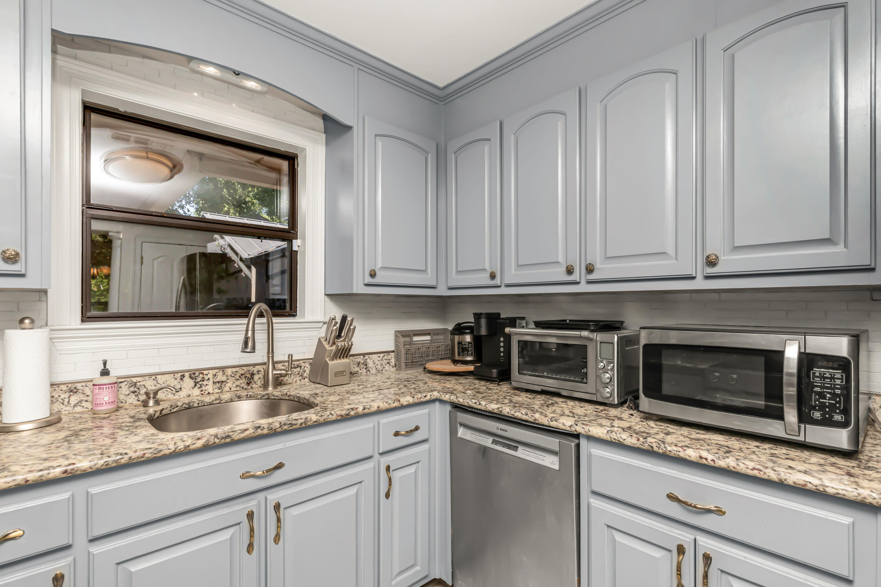 PALM ESTATES UNIT 4 - Residential