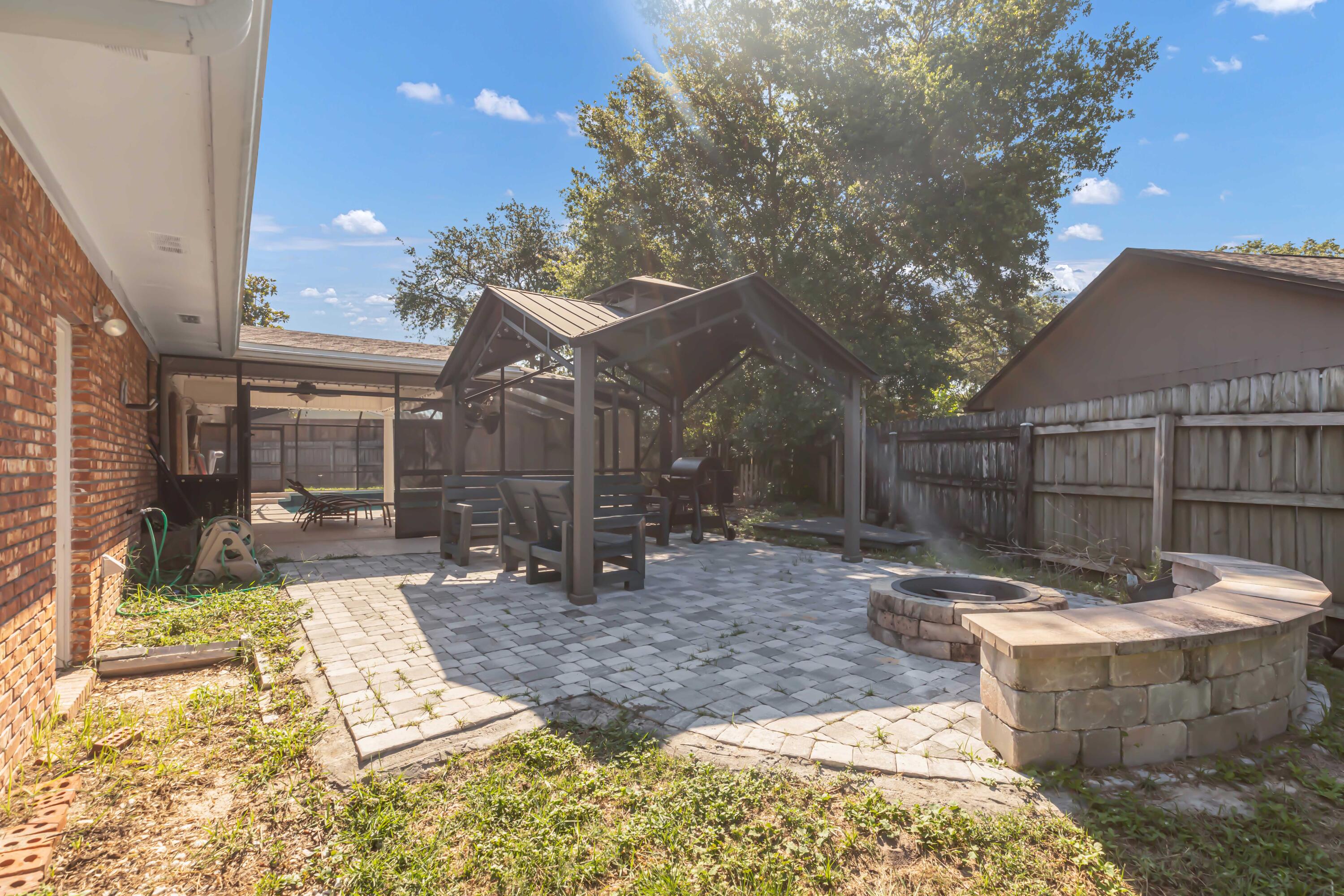 PALM ESTATES UNIT 4 - Residential