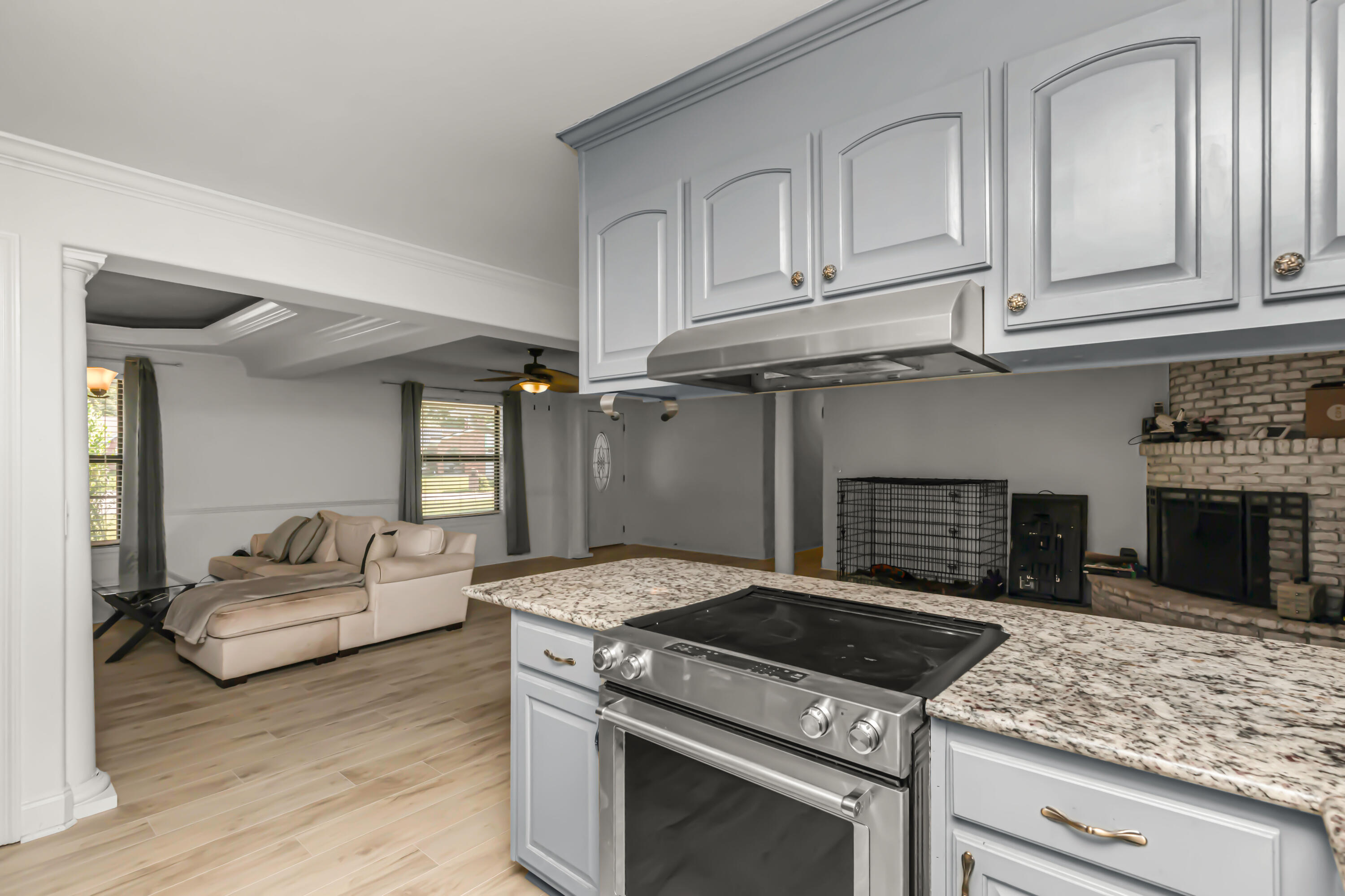 PALM ESTATES UNIT 4 - Residential