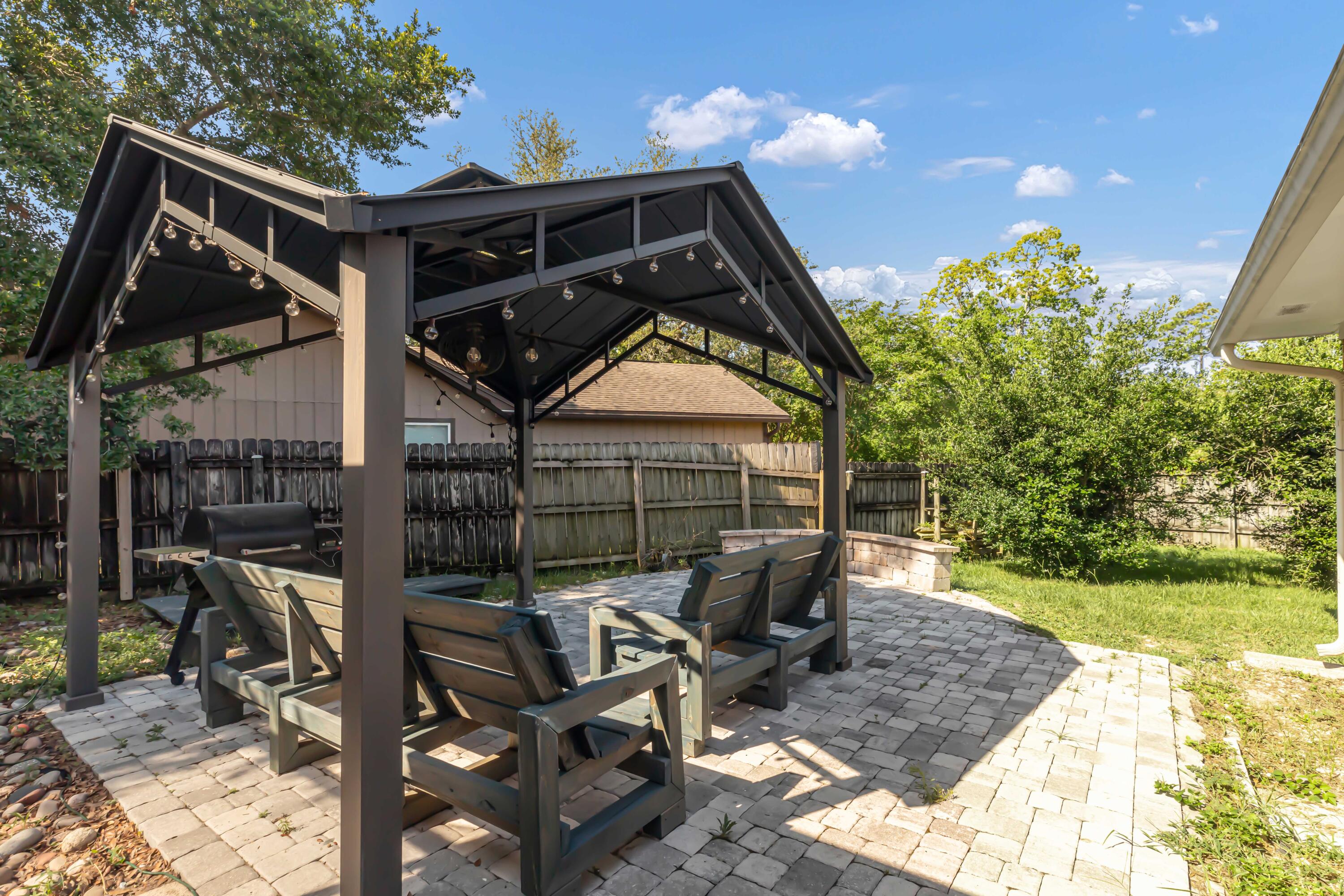 PALM ESTATES UNIT 4 - Residential