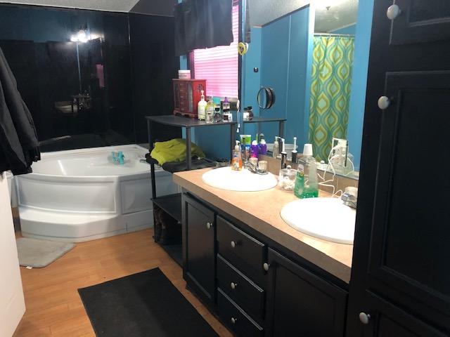 OAKWOOD HILLS UNIT 3 - Residential