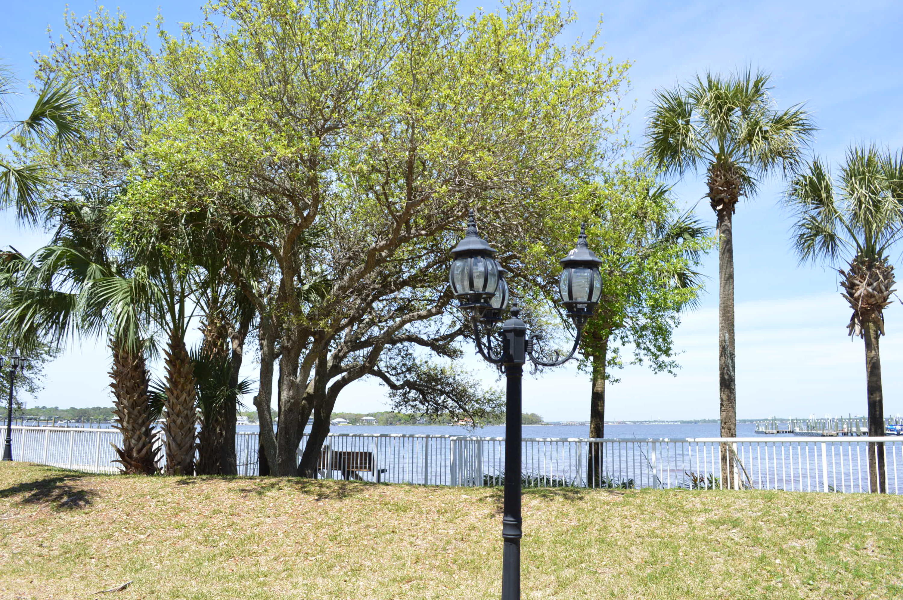 DESTIN WEST PELICAN - Residential