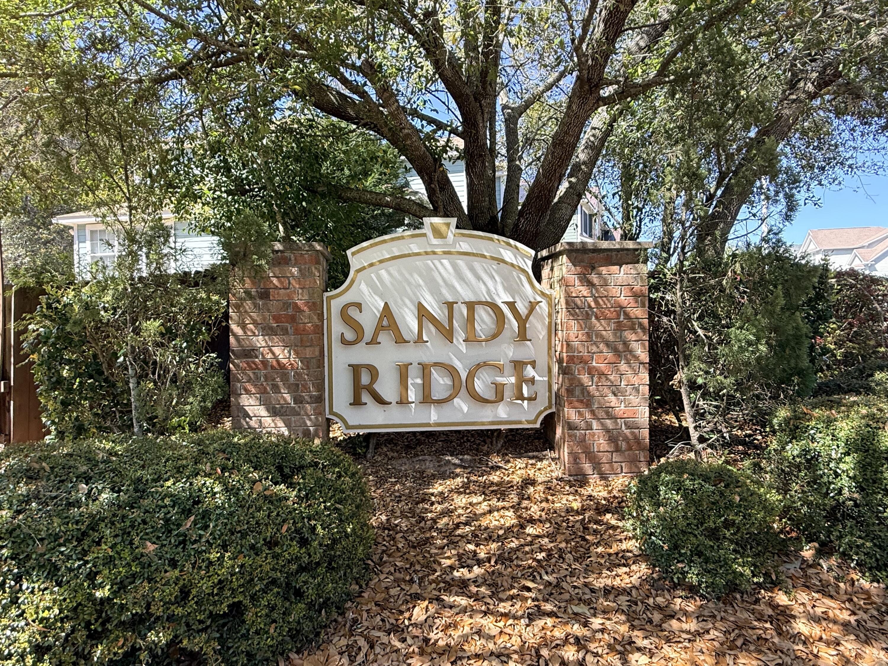 SANDY RIDGE ESTATES - Residential