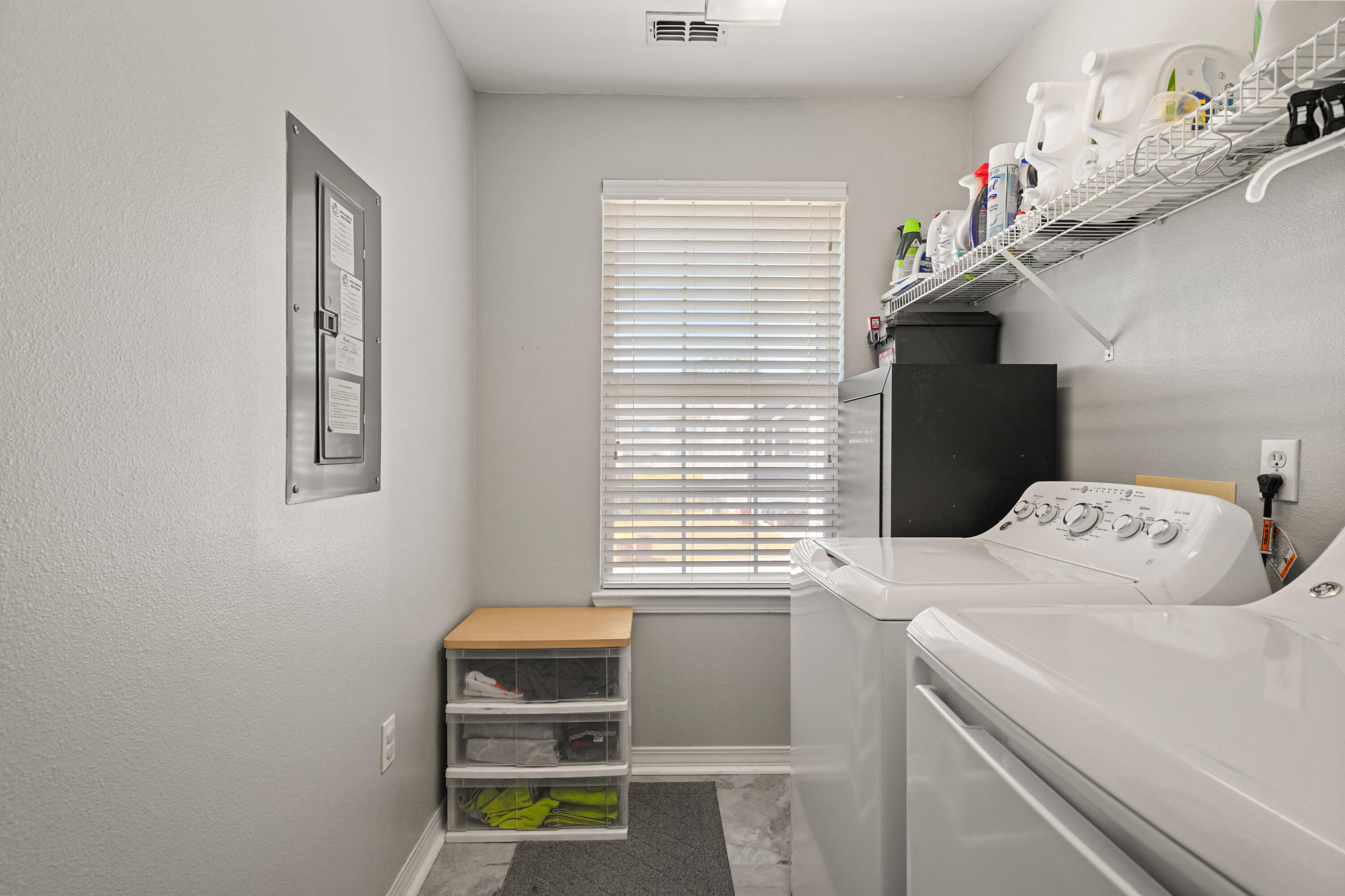 SANDY RIDGE ESTATES - Residential